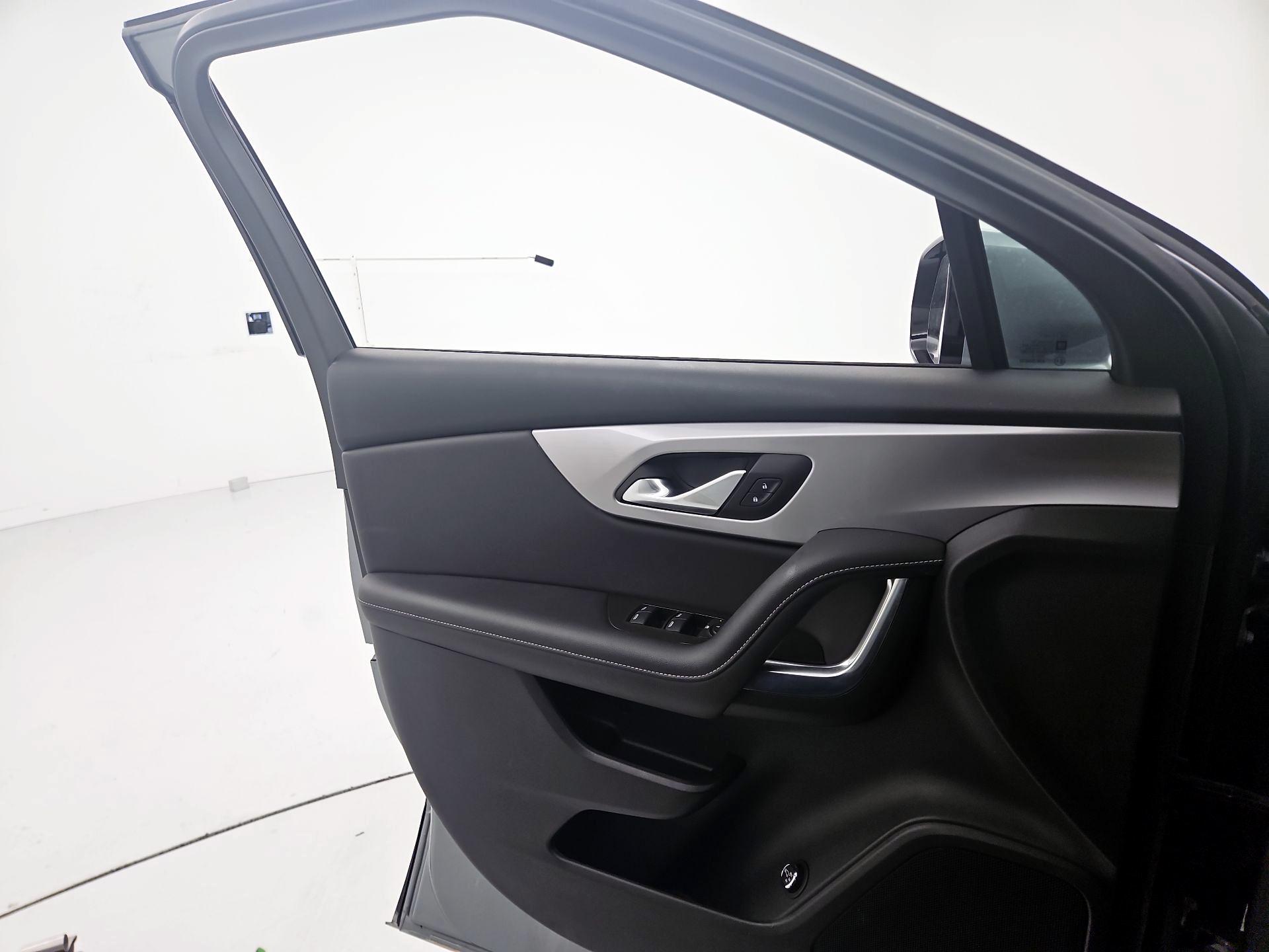 Thumbnail: 2023 Chevrolet Blazer - 12