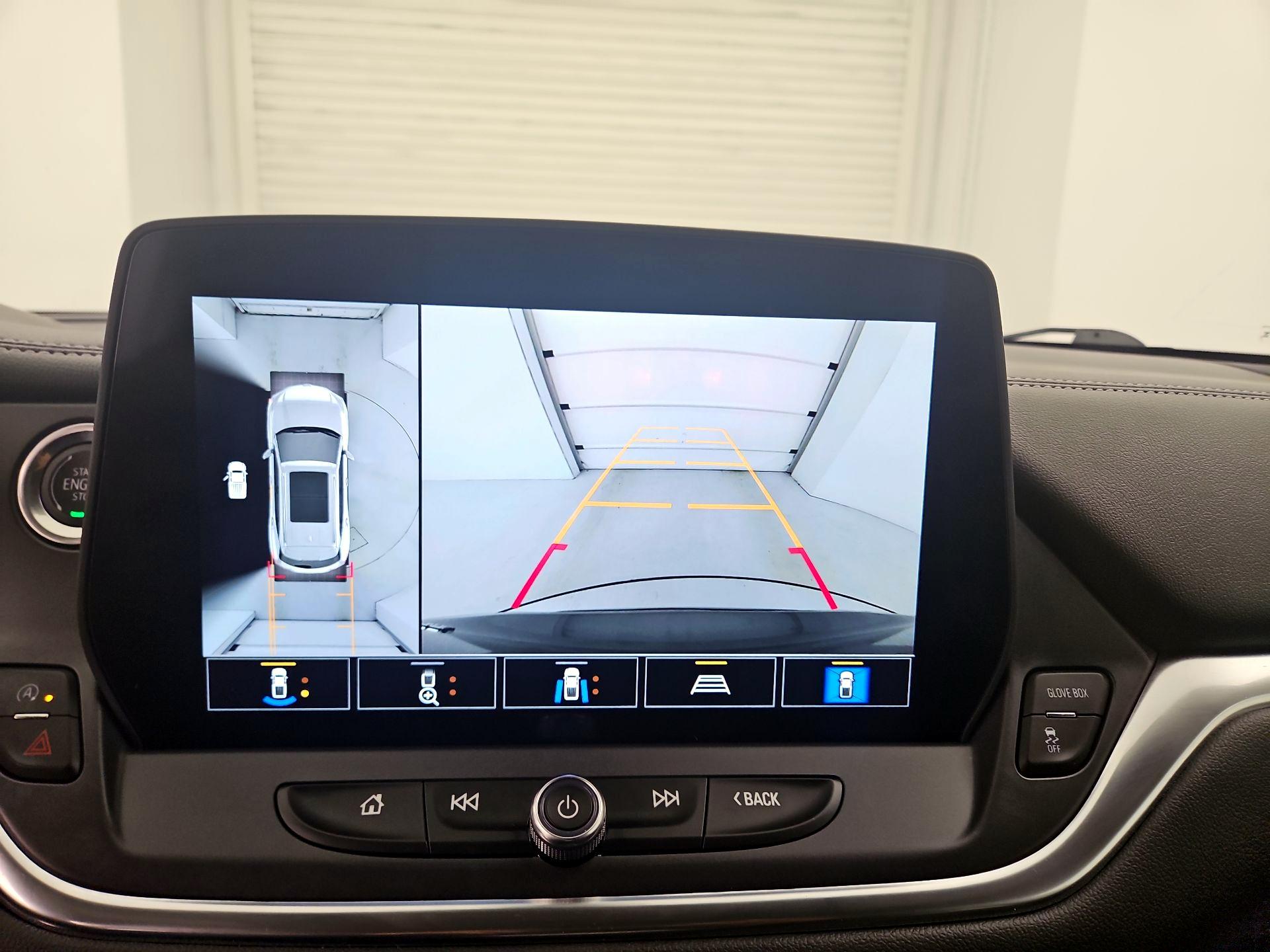 Thumbnail: 2023 Chevrolet Blazer - 15