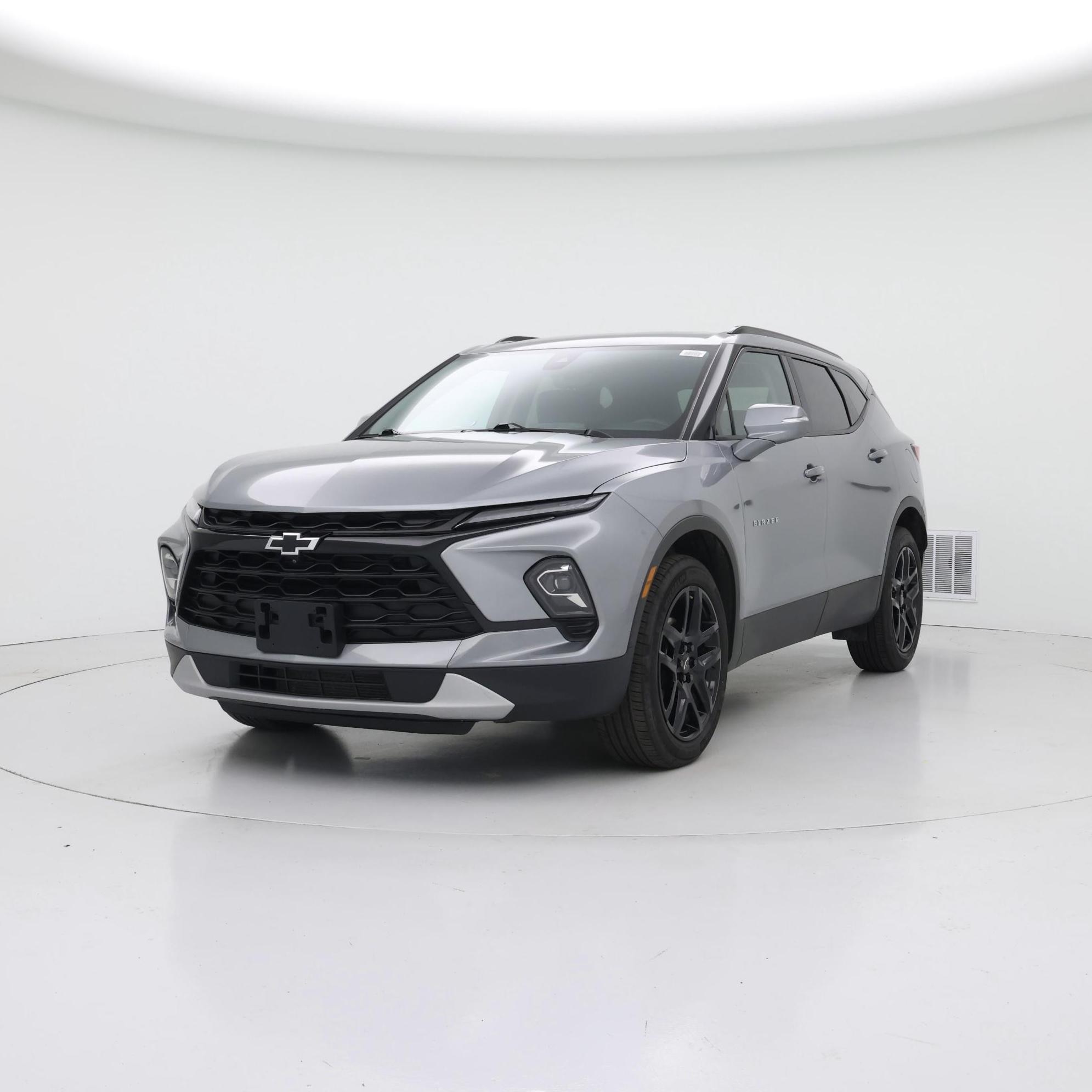 Thumbnail: 2023 Chevrolet Blazer - 4