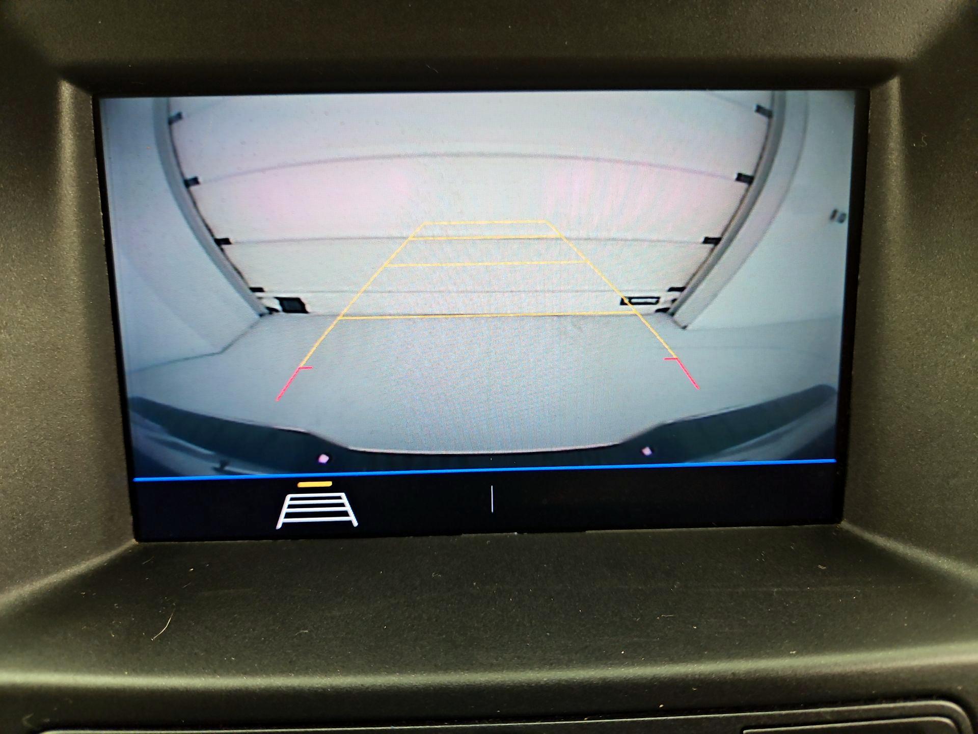 Thumbnail: 2022 Chevrolet Colorado - 14