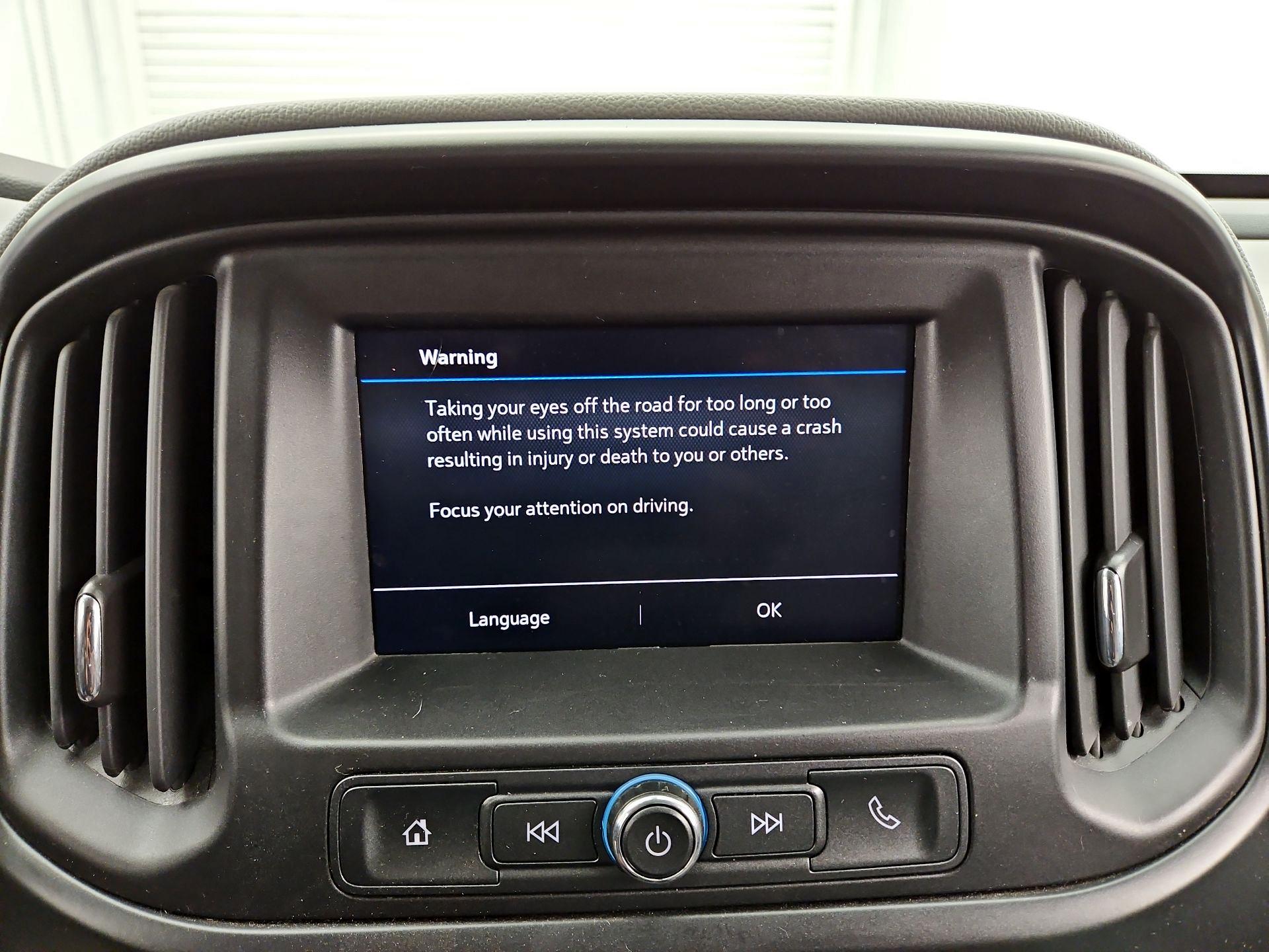 Thumbnail: 2022 Chevrolet Colorado - 15