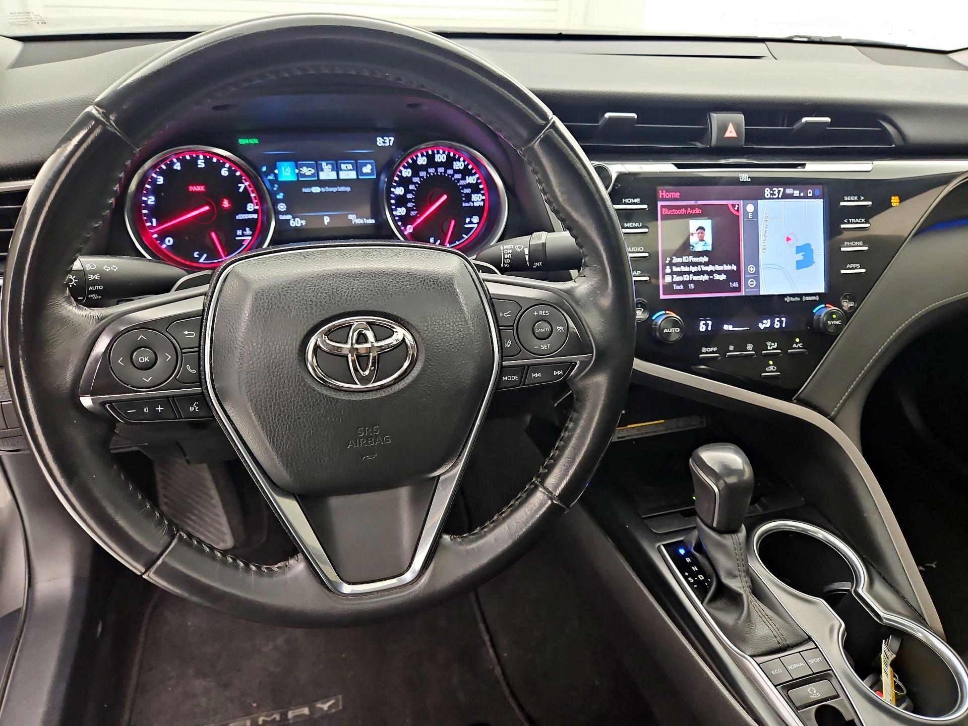 Thumbnail: 2020 Toyota Camry - 10