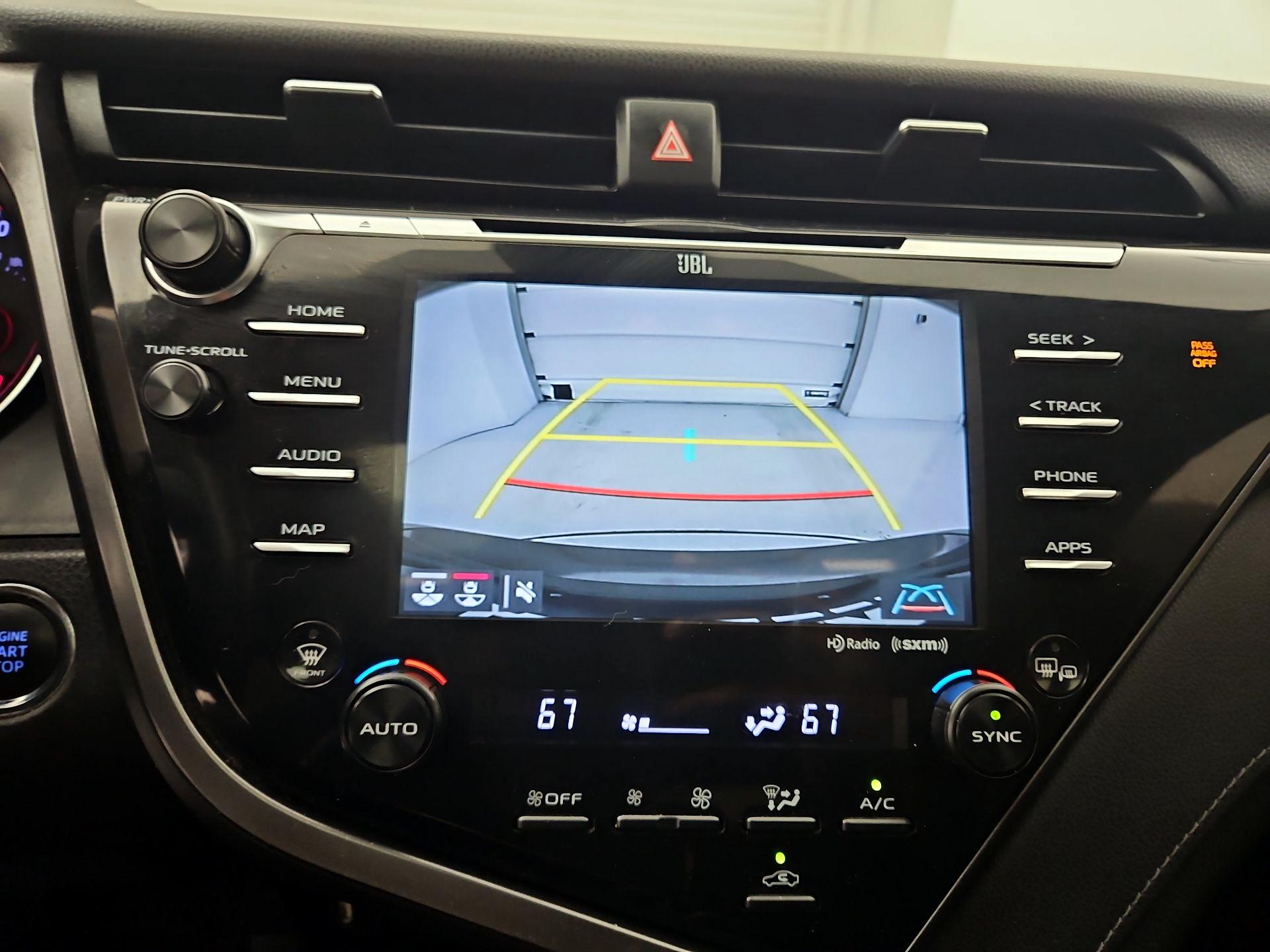 Thumbnail: 2020 Toyota Camry - 15