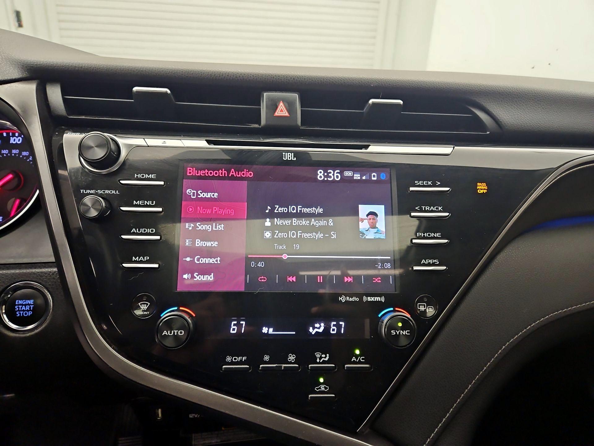 Thumbnail: 2020 Toyota Camry - 16