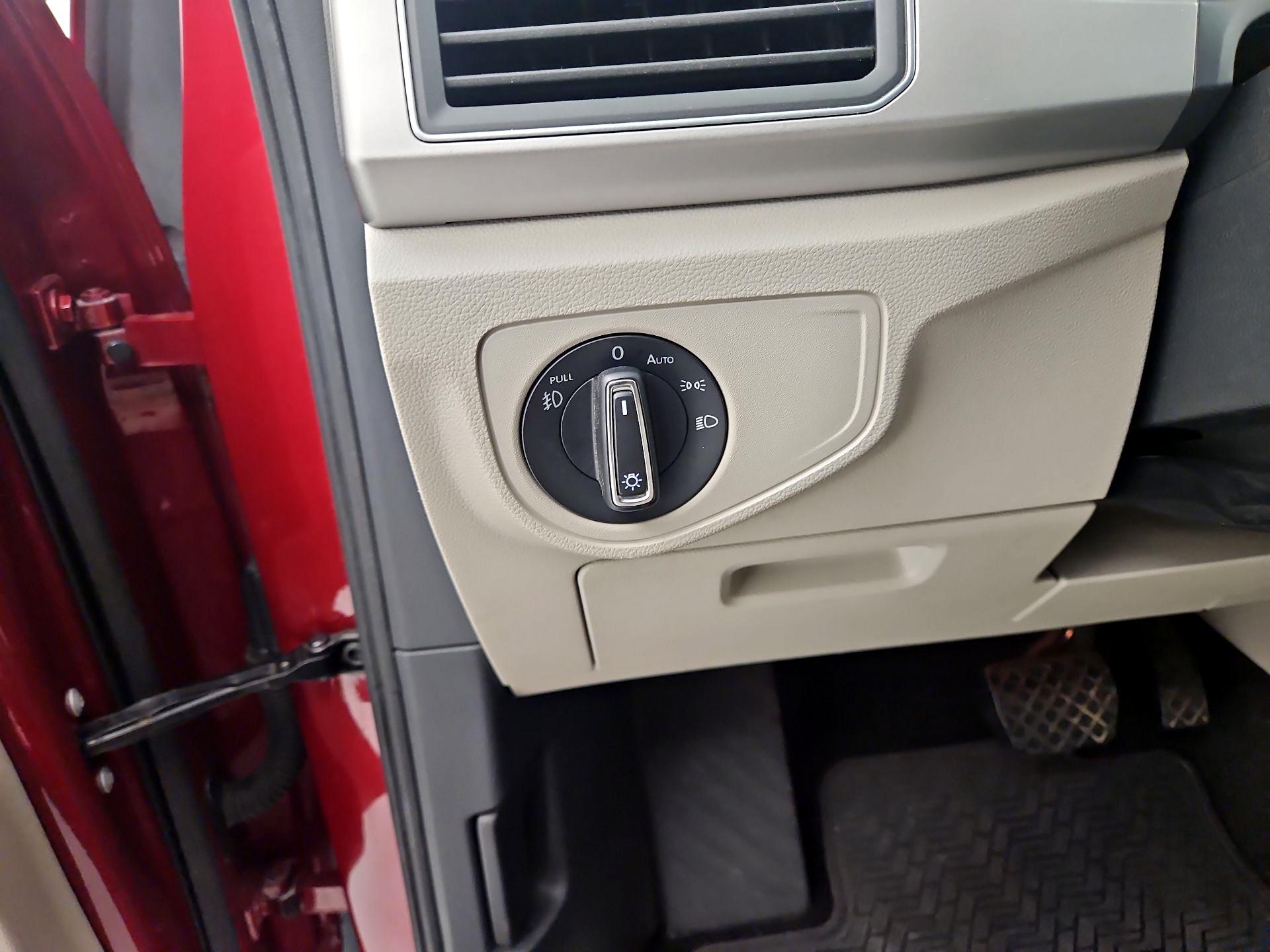 Thumbnail: 2018 Volkswagen Atlas - 13