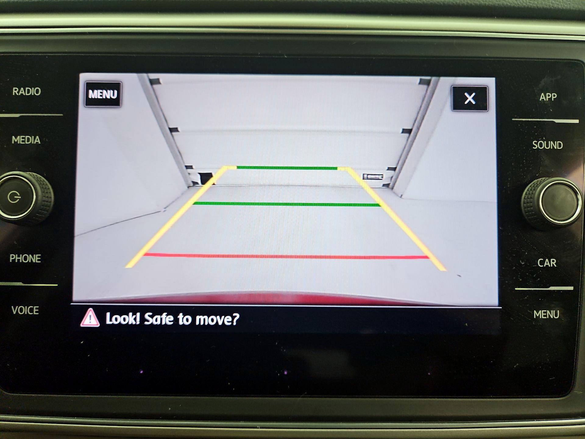 Thumbnail: 2018 Volkswagen Atlas - 14