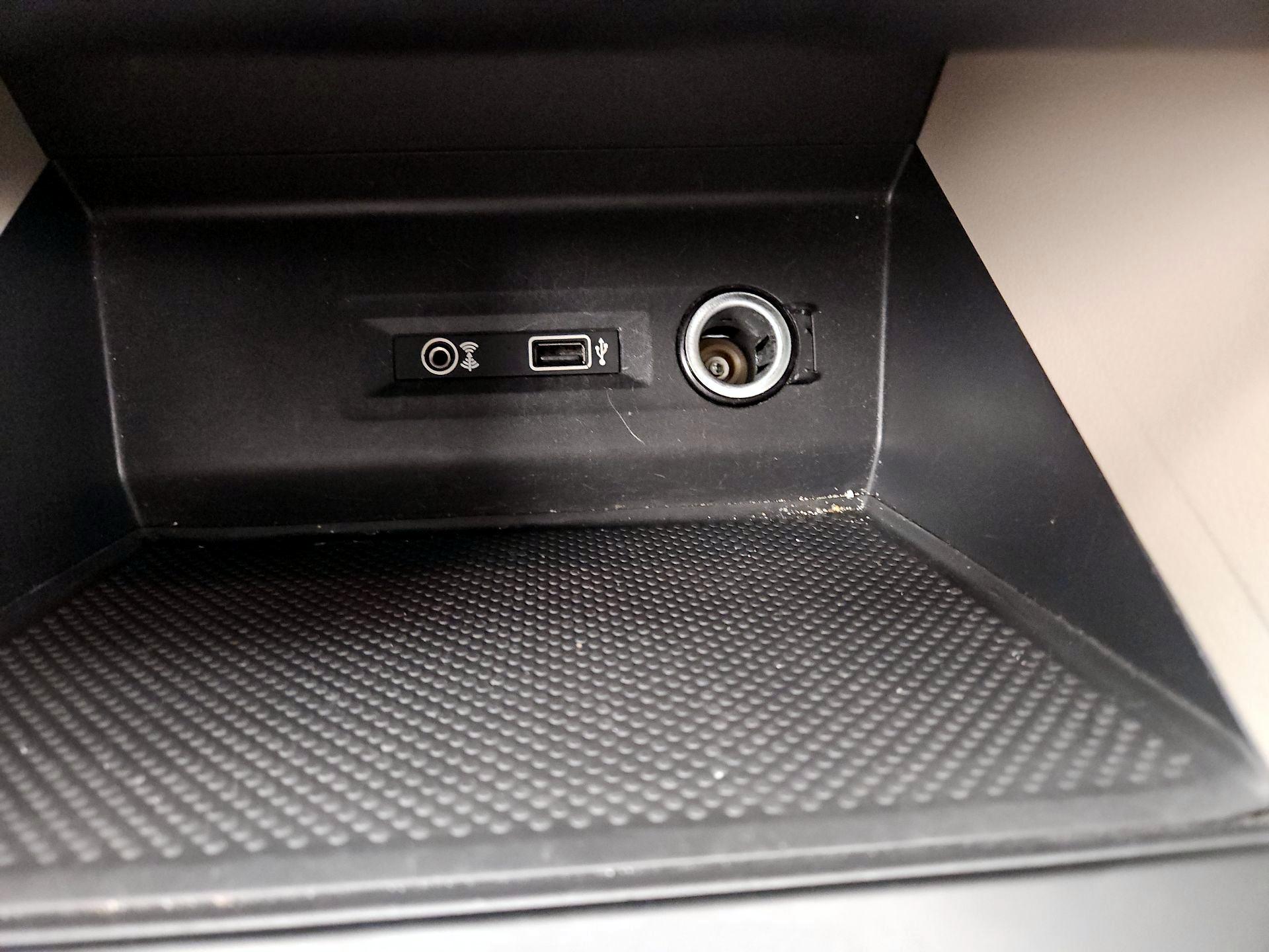 Thumbnail: 2018 Volkswagen Atlas - 18