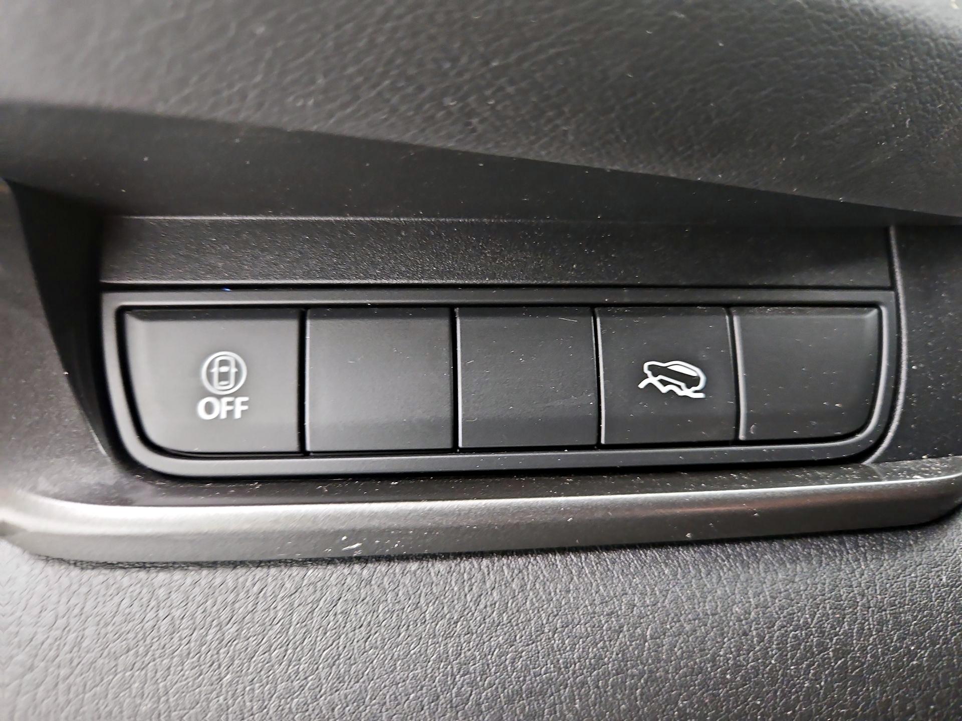 Thumbnail: 2023 Mazda CX-30 - 13