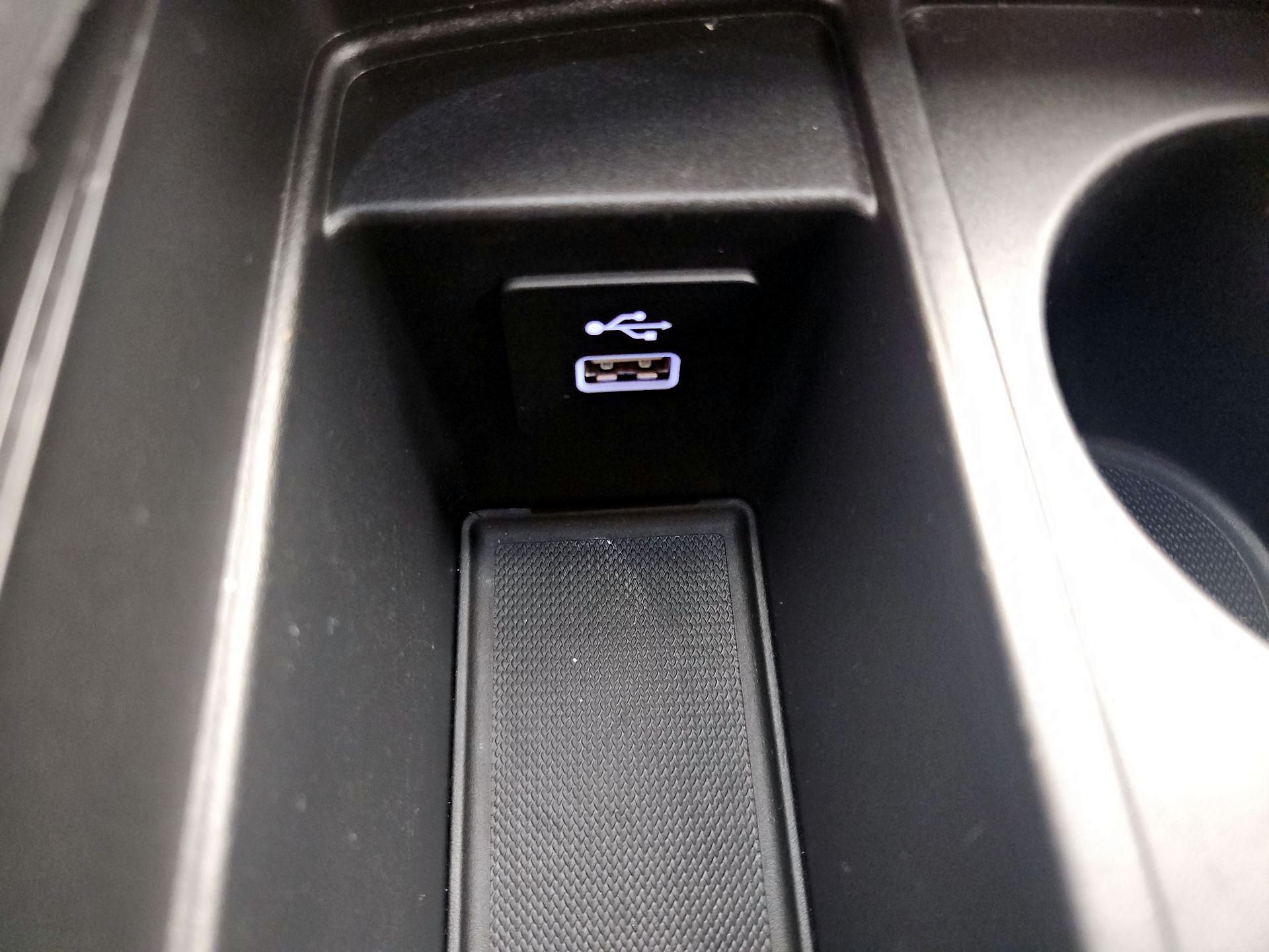 Thumbnail: 2023 Acura RDX - 19