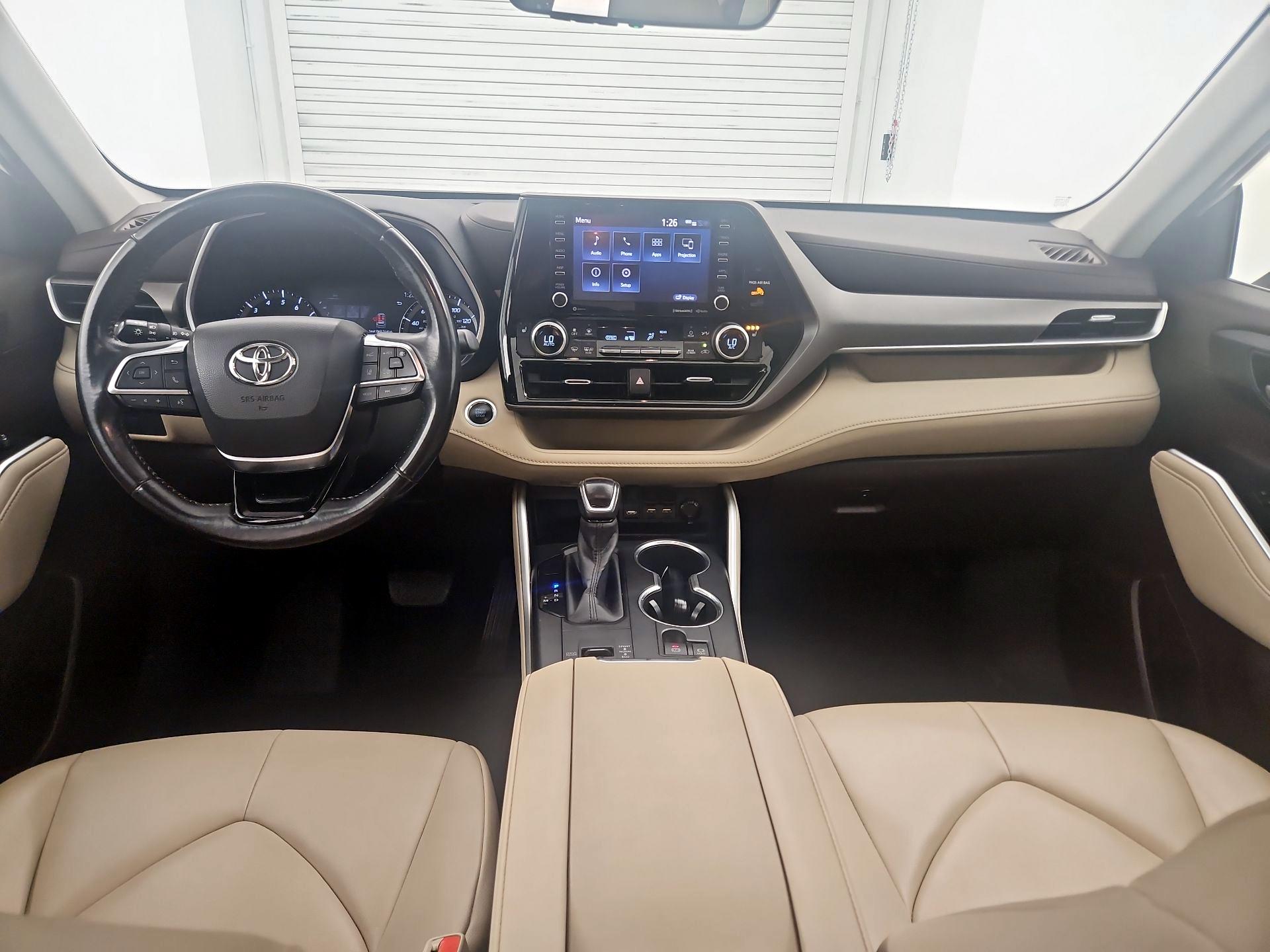 Thumbnail: 2020 Toyota Highlander - 9