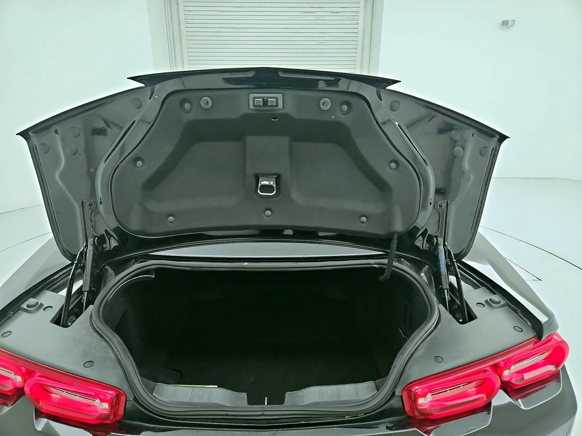 Thumbnail: 2023 Chevrolet Camaro - 19