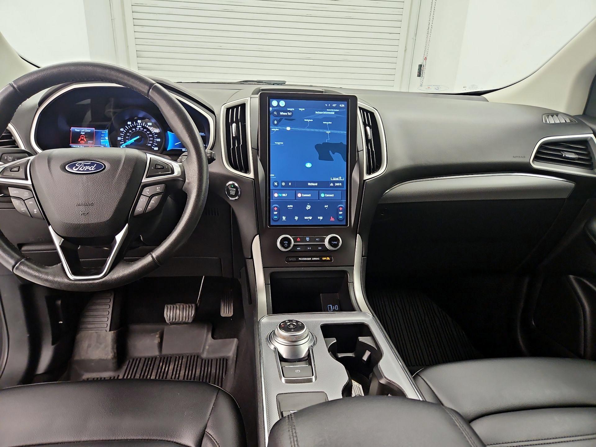 Thumbnail: 2021 Ford Edge - 9