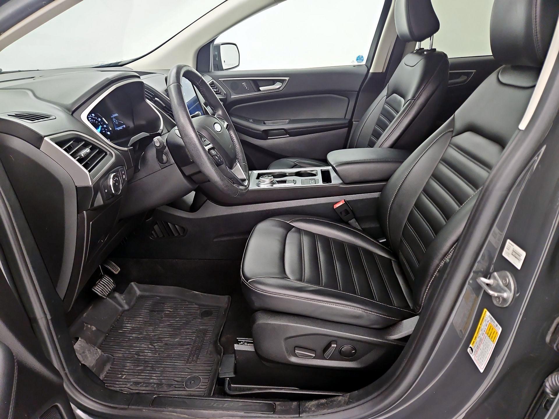 Thumbnail: 2021 Ford Edge - 11