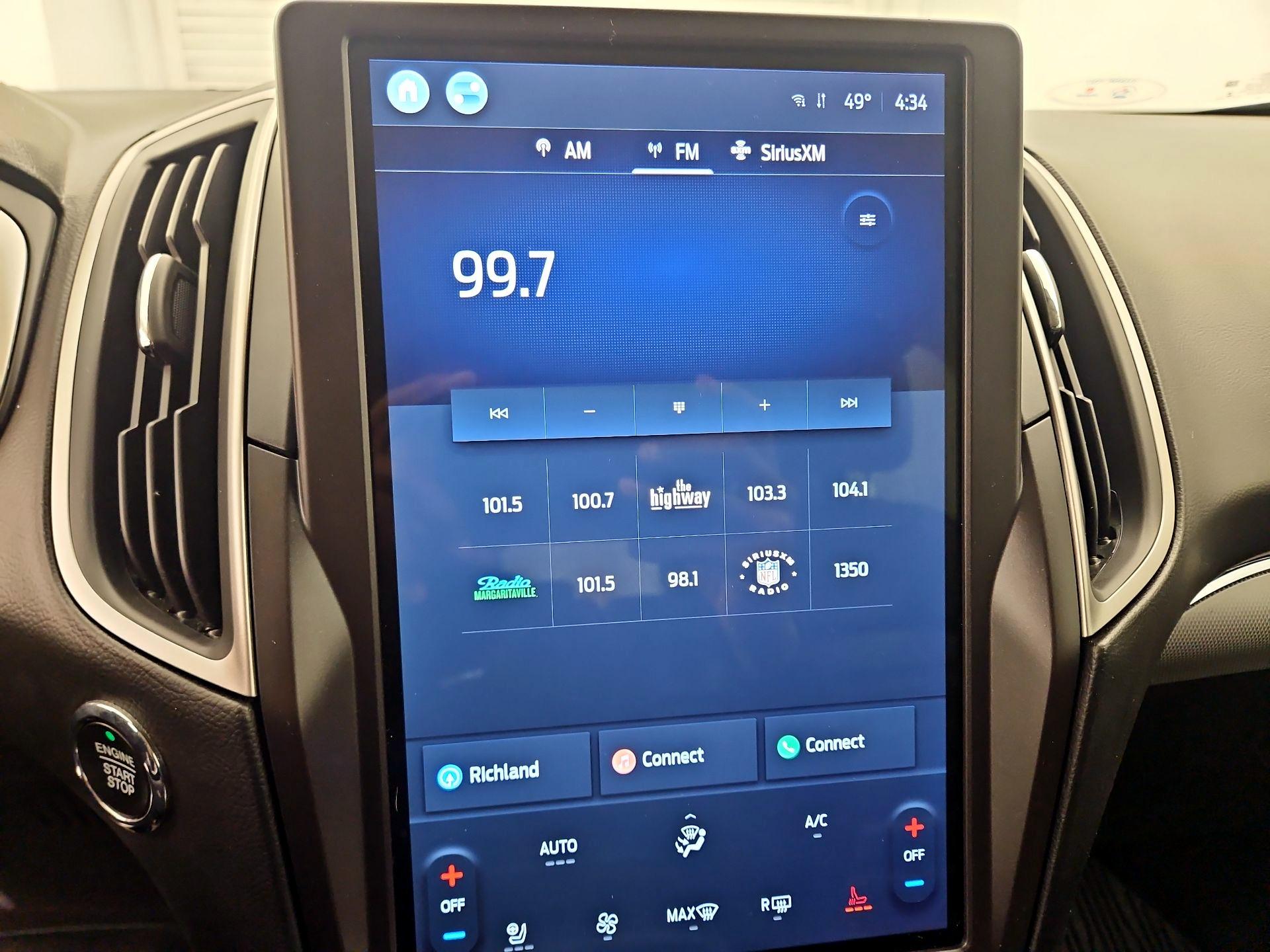 Thumbnail: 2021 Ford Edge - 16