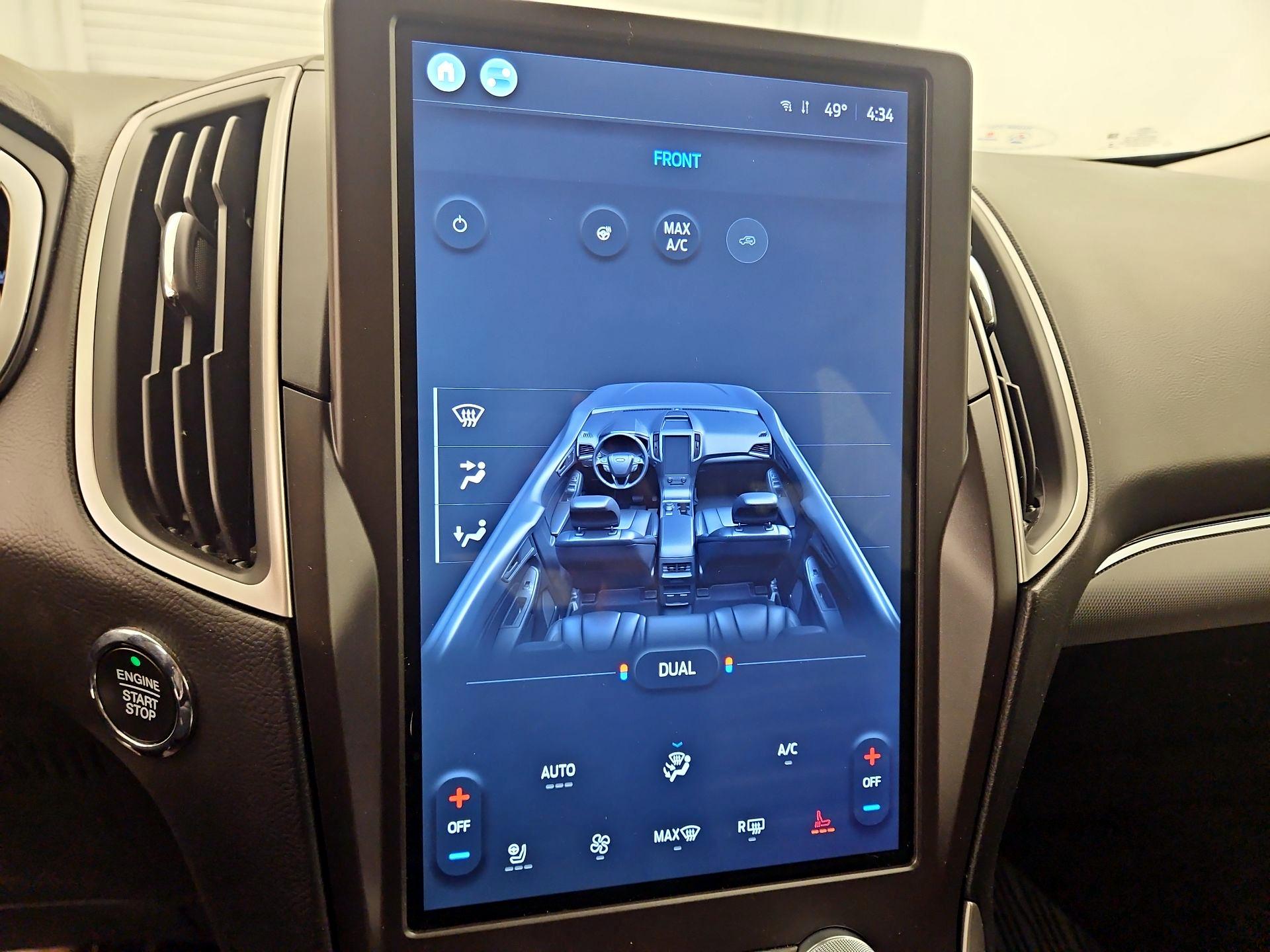 Thumbnail: 2021 Ford Edge - 17