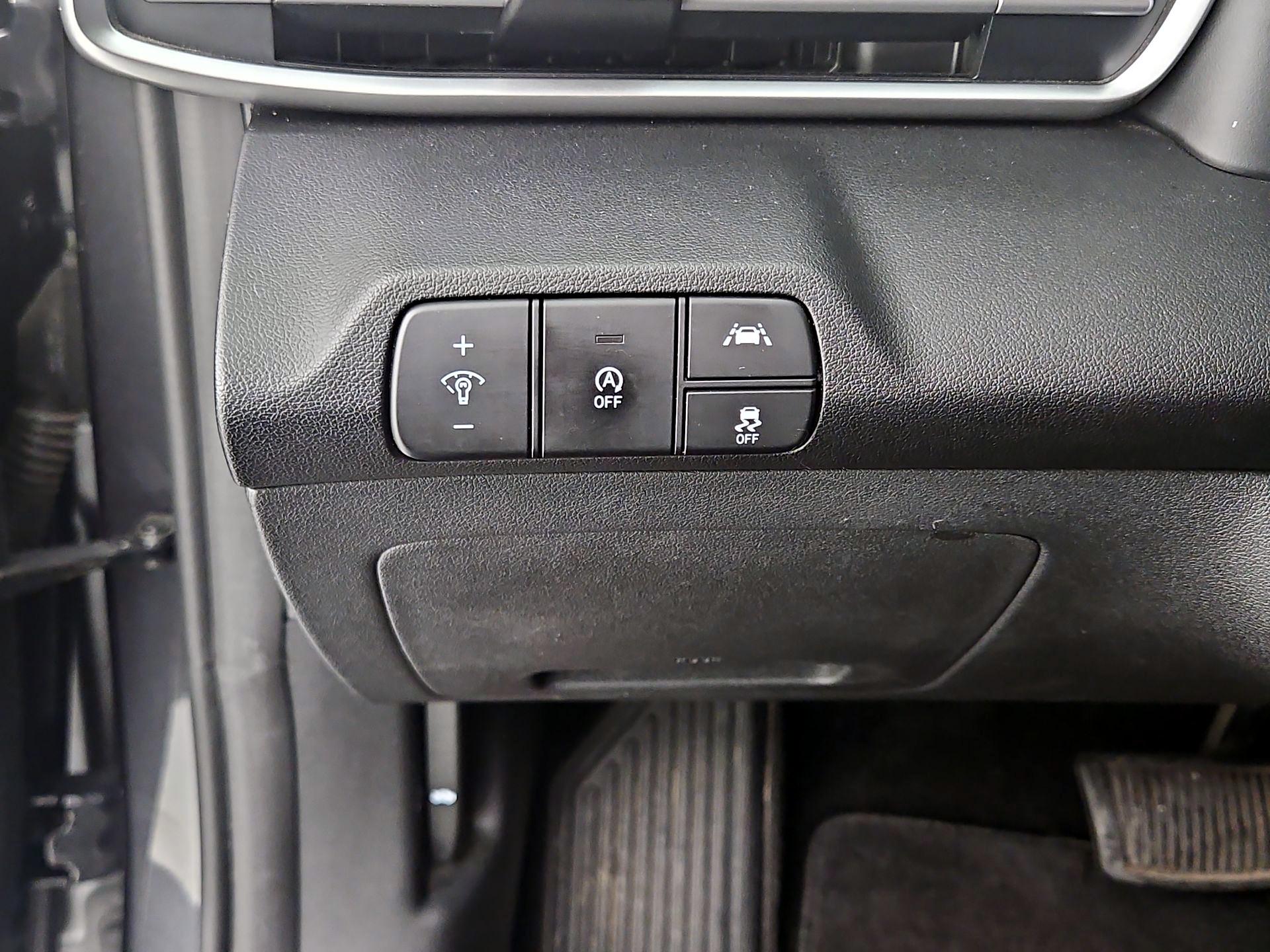 Thumbnail: 2022 Hyundai Elantra - 13