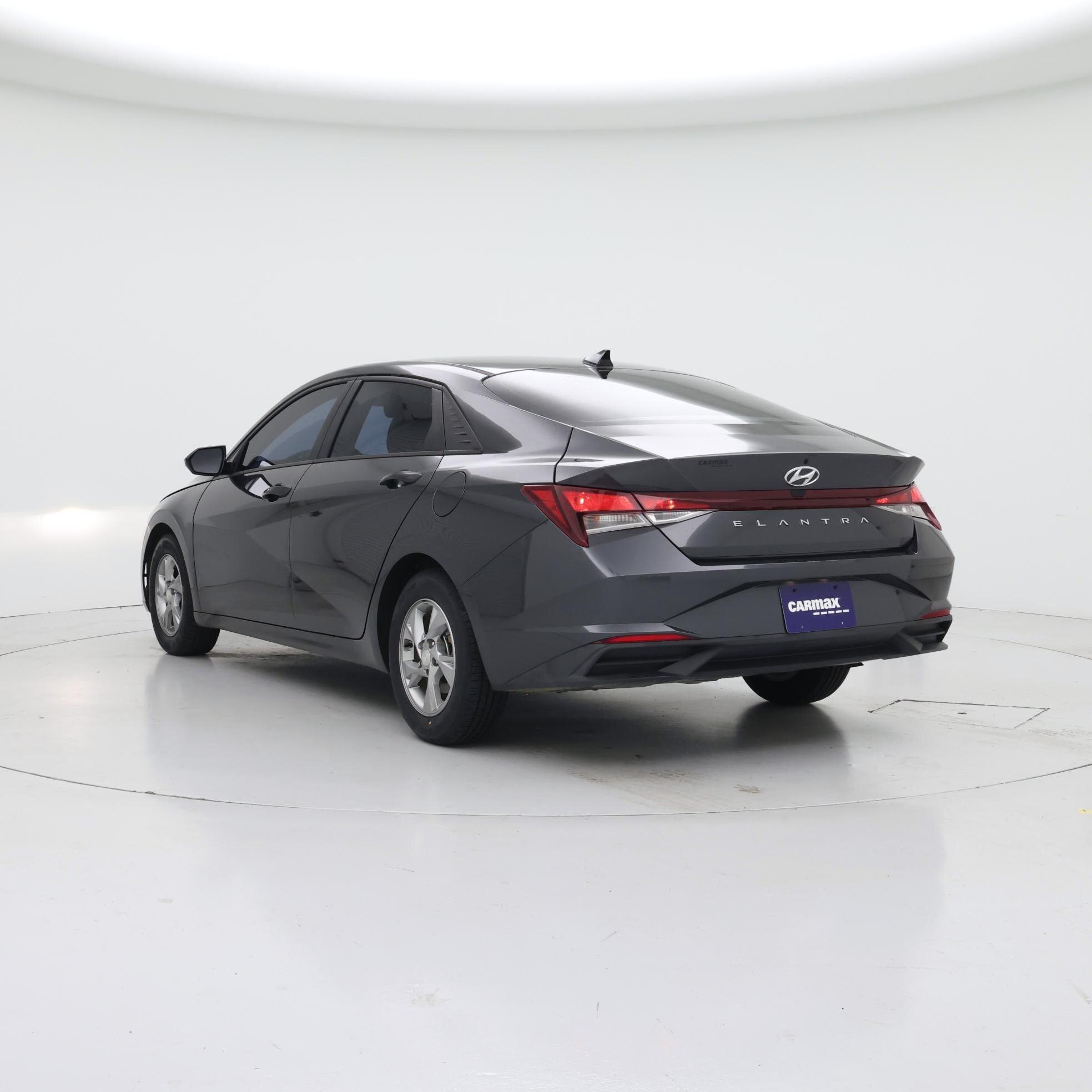 Thumbnail: 2022 Hyundai Elantra - 2