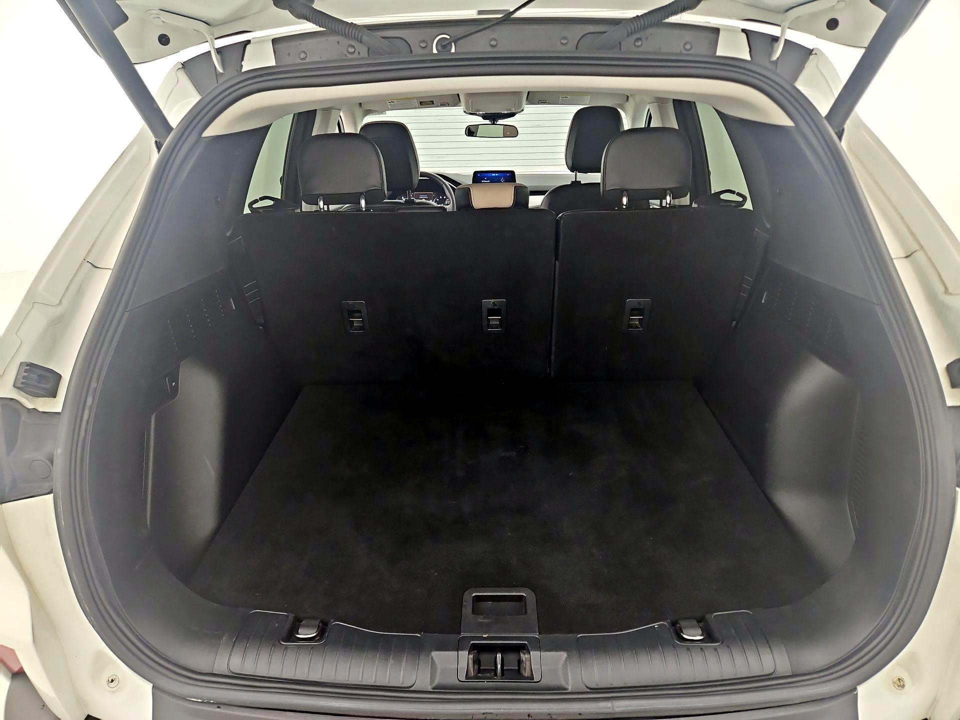 Thumbnail: 2022 Ford Escape - 20