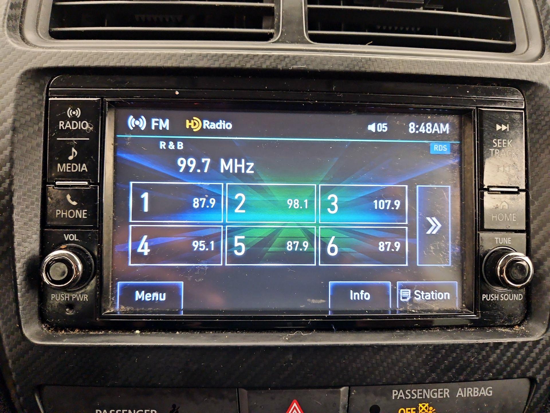 Thumbnail: 2022 Mitsubishi Outlander Sport - 15