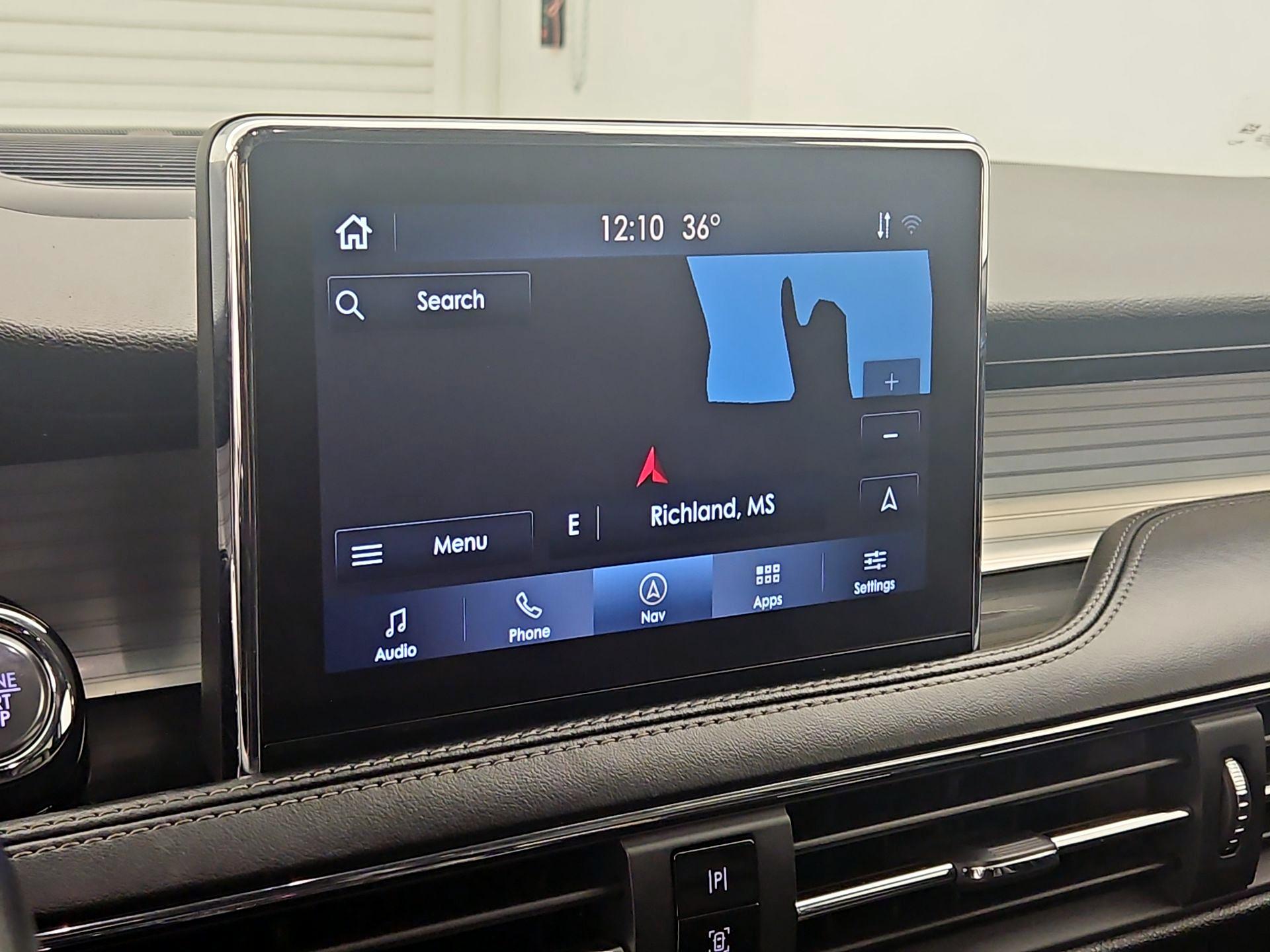 Thumbnail: 2020 Lincoln Corsair - 14