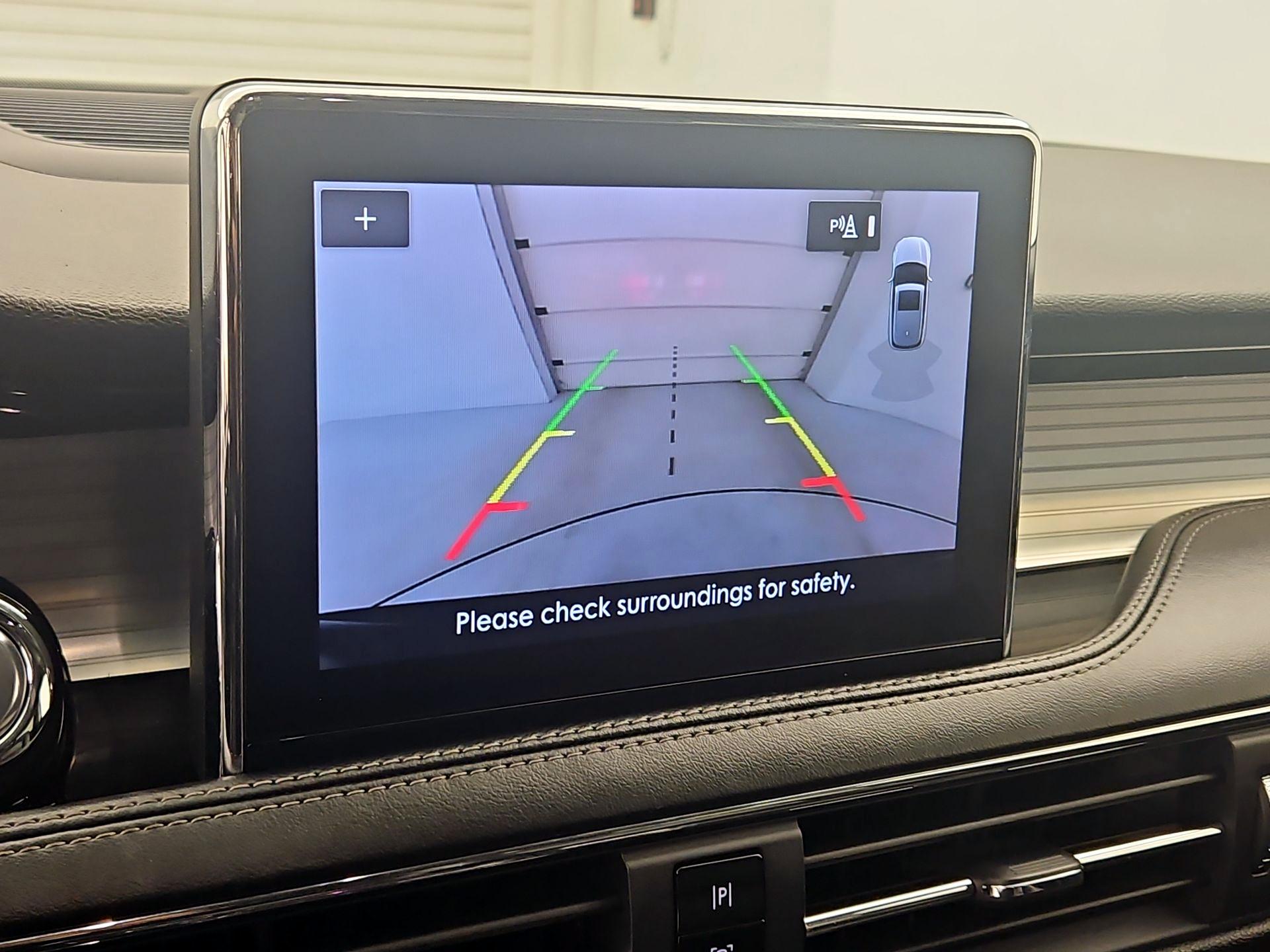 Thumbnail: 2020 Lincoln Corsair - 15