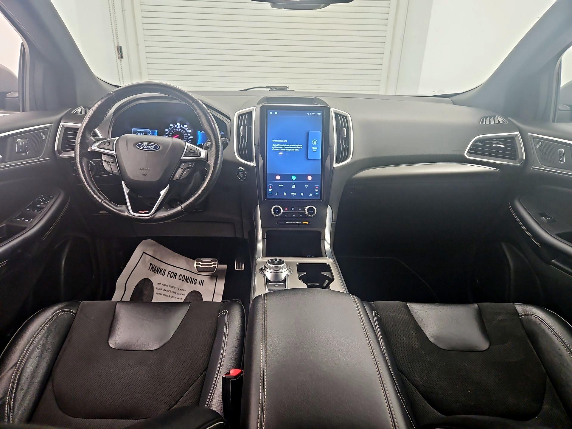 Thumbnail: 2023 Ford Edge - 9