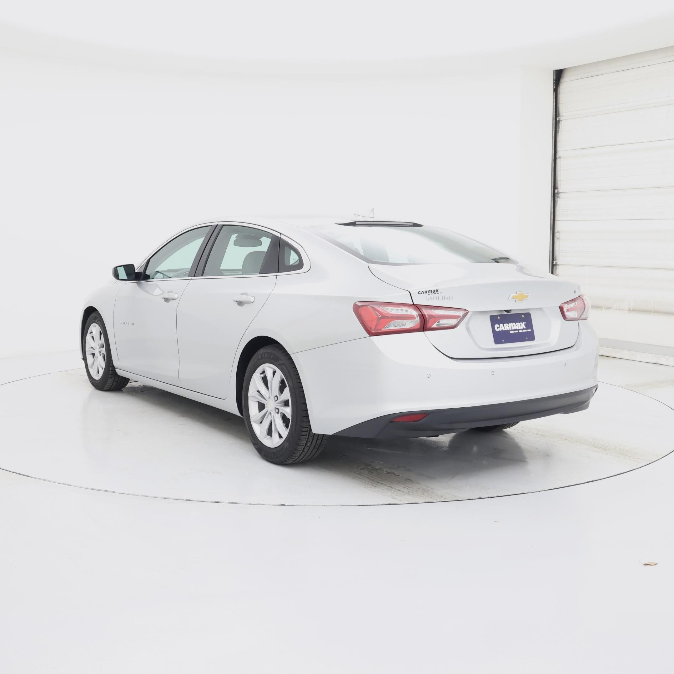 Thumbnail: 2021 Chevrolet Malibu - 2