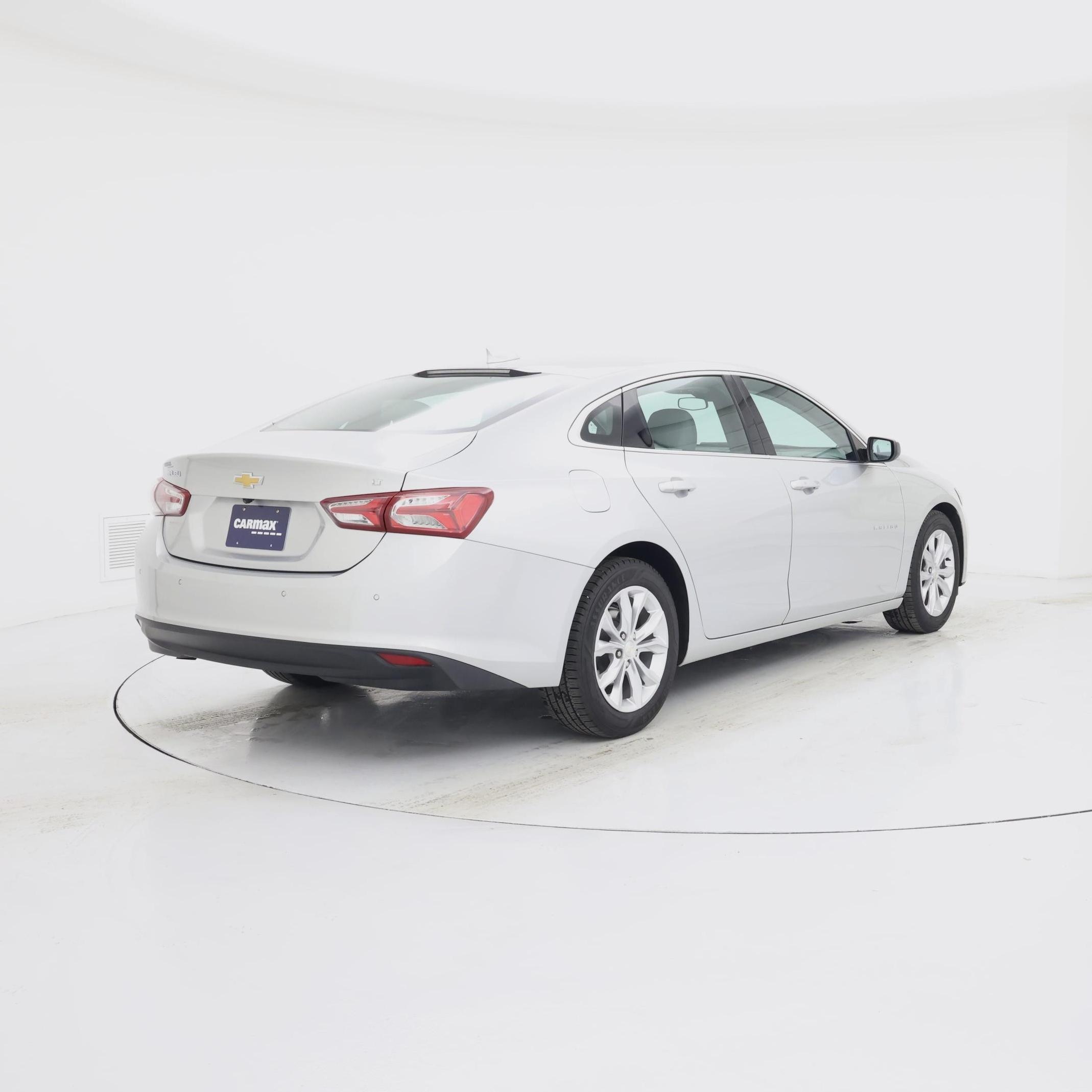 Thumbnail: 2021 Chevrolet Malibu - 8