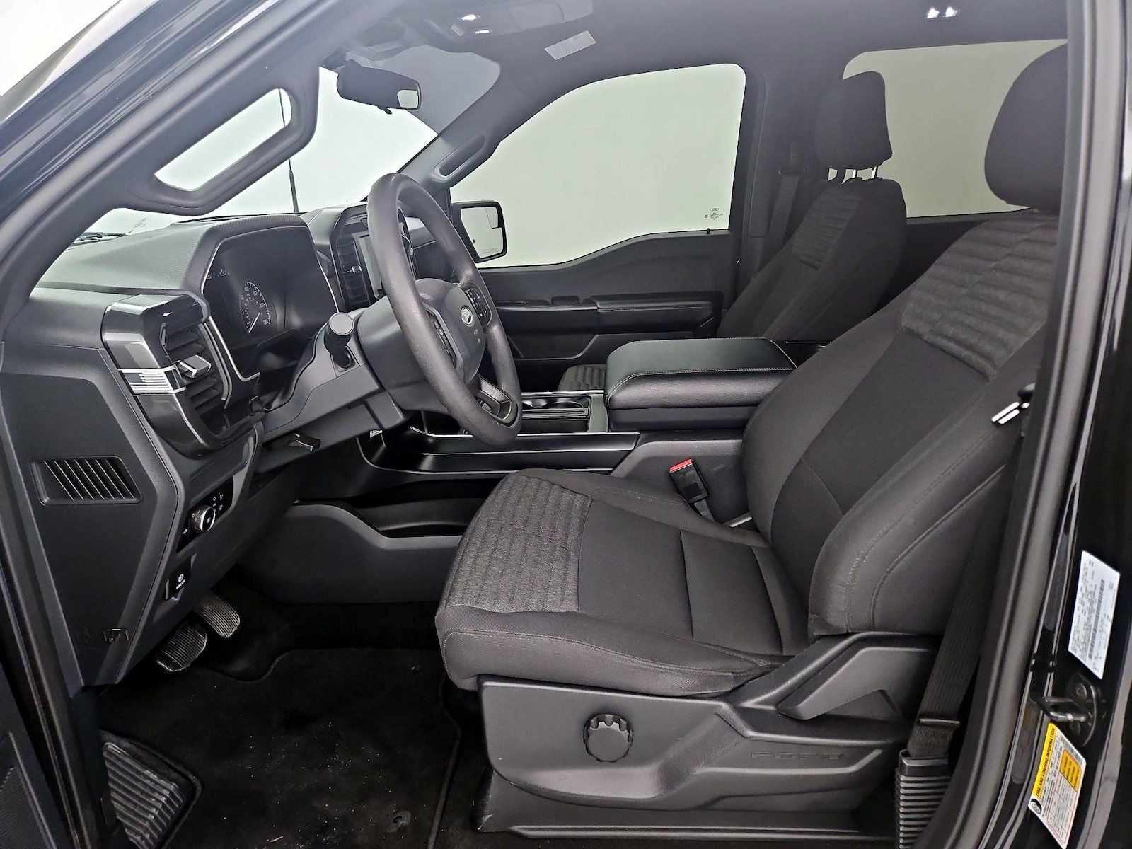 2023 Ford F-150 XL - Photo 12