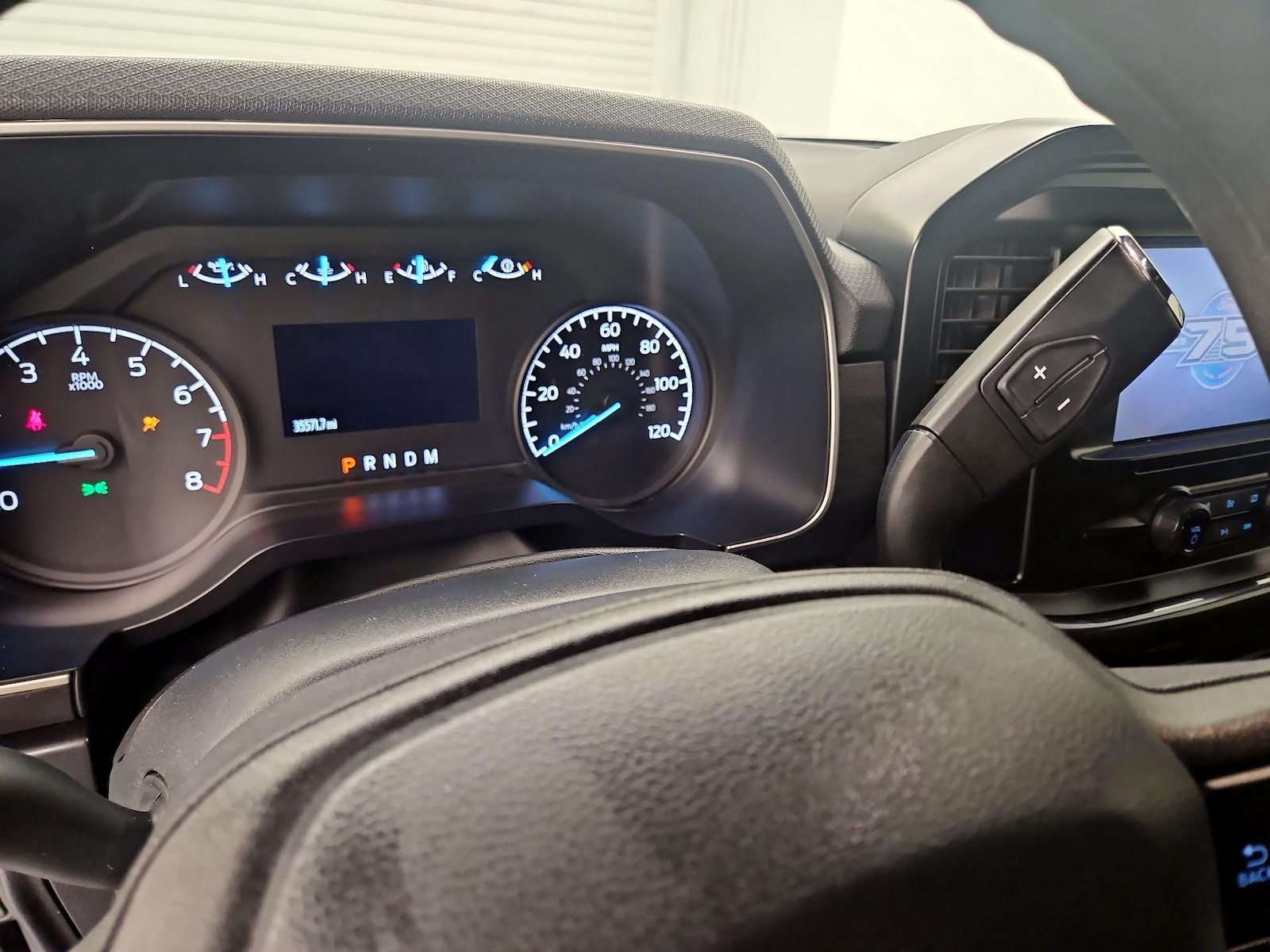 2023 Ford F-150 XL - Photo 19