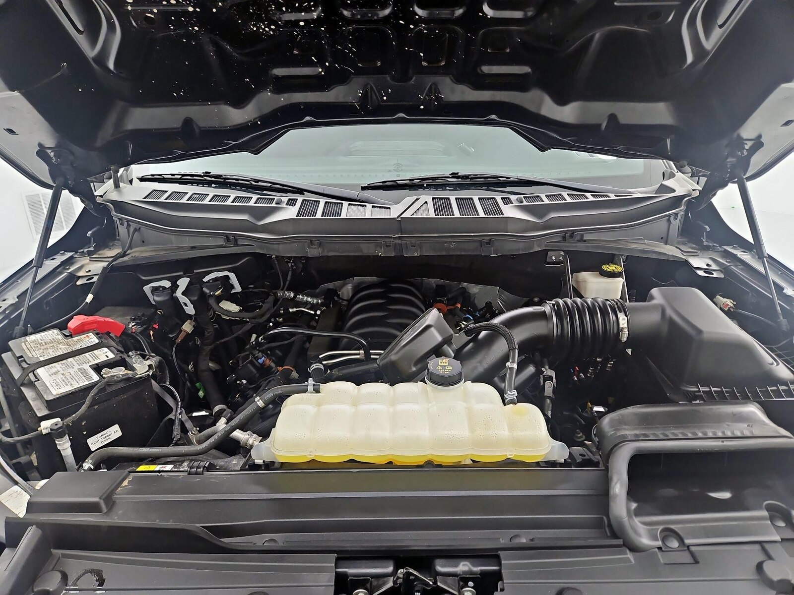 2023 Ford F-150 XL - Photo 23