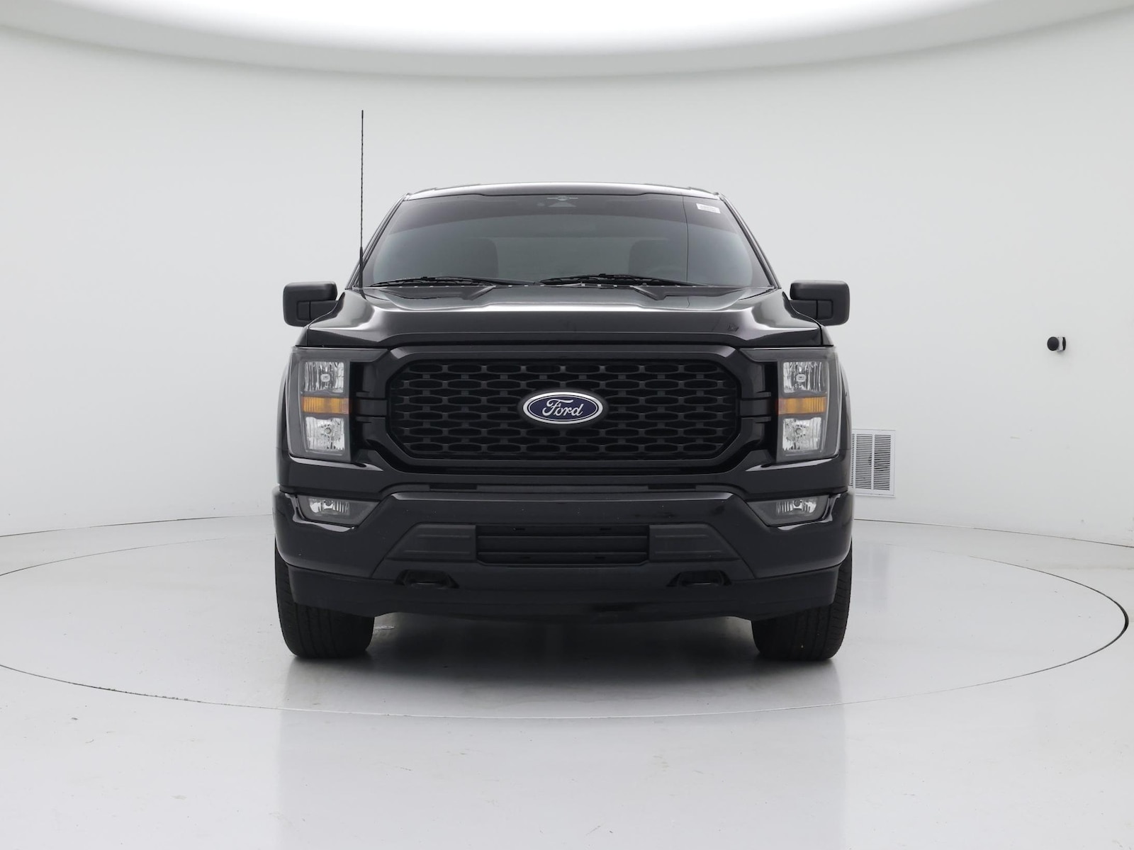 2023 Ford F-150 XL - Photo 6