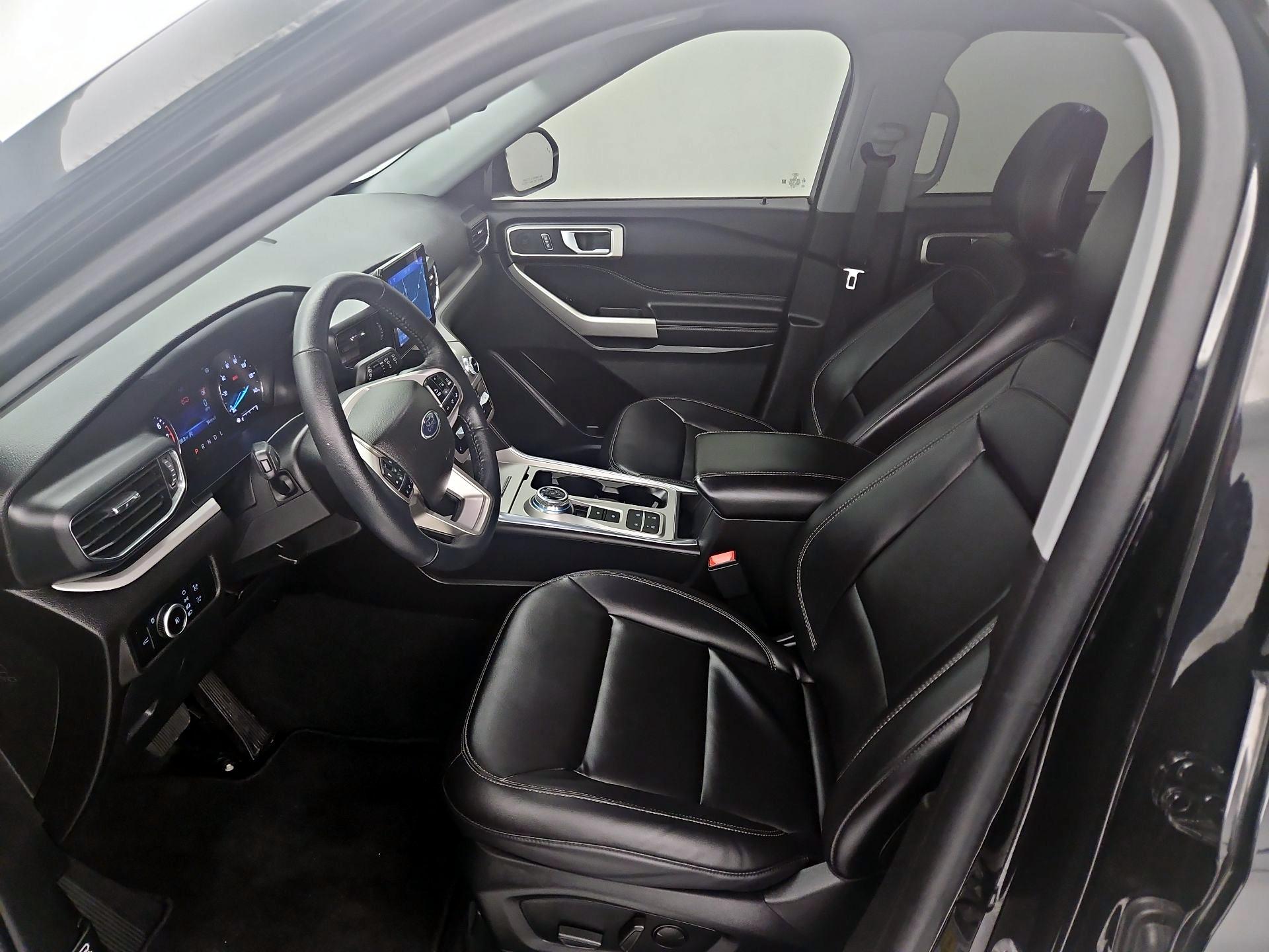 Thumbnail: 2023 Ford Explorer - 11