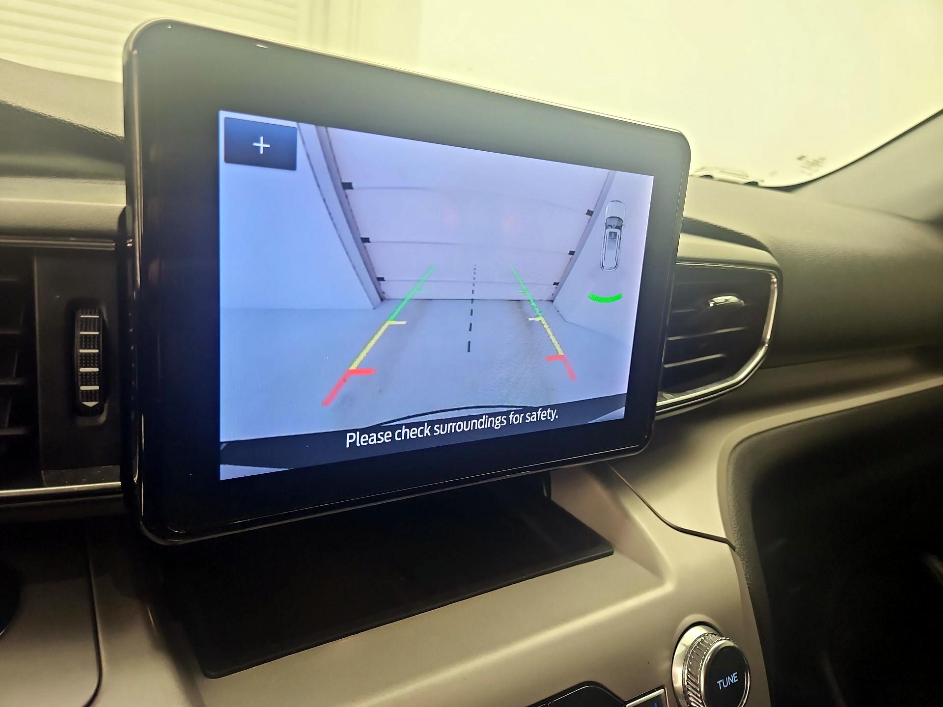 Thumbnail: 2023 Ford Explorer - 15