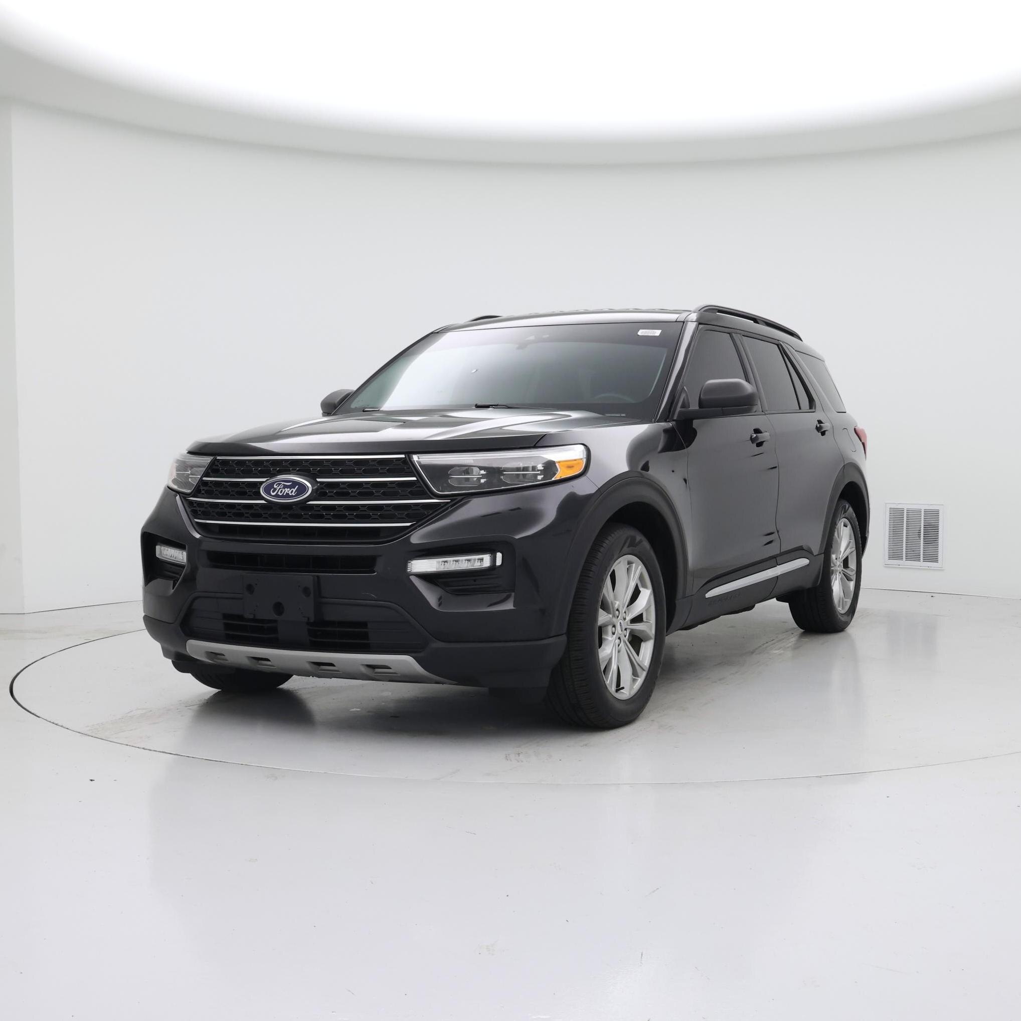 Thumbnail: 2023 Ford Explorer - 4