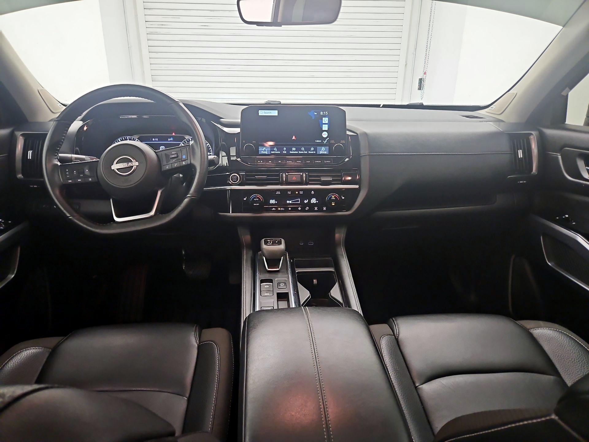 Thumbnail: 2023 Nissan Pathfinder - 9