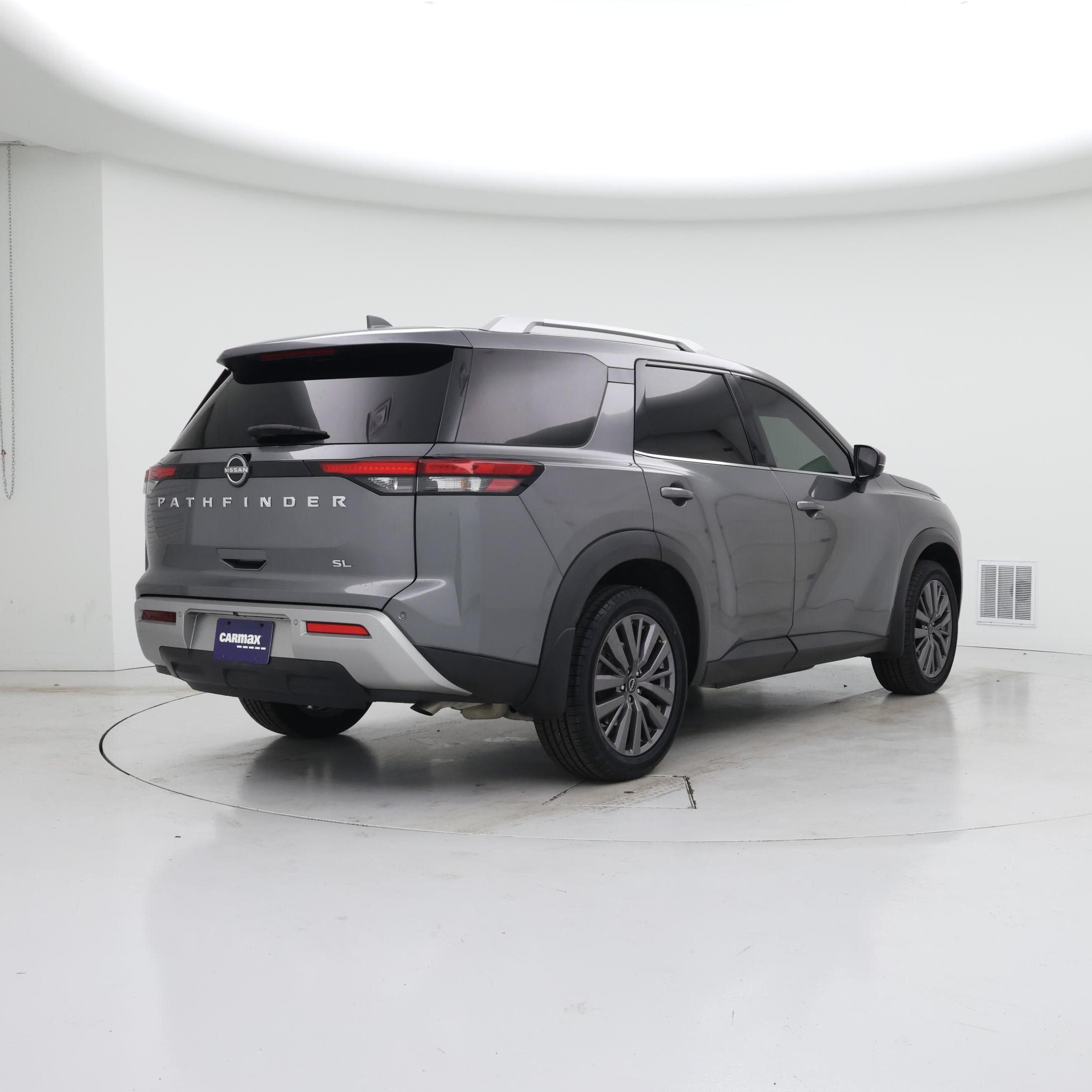 Thumbnail: 2023 Nissan Pathfinder - 8
