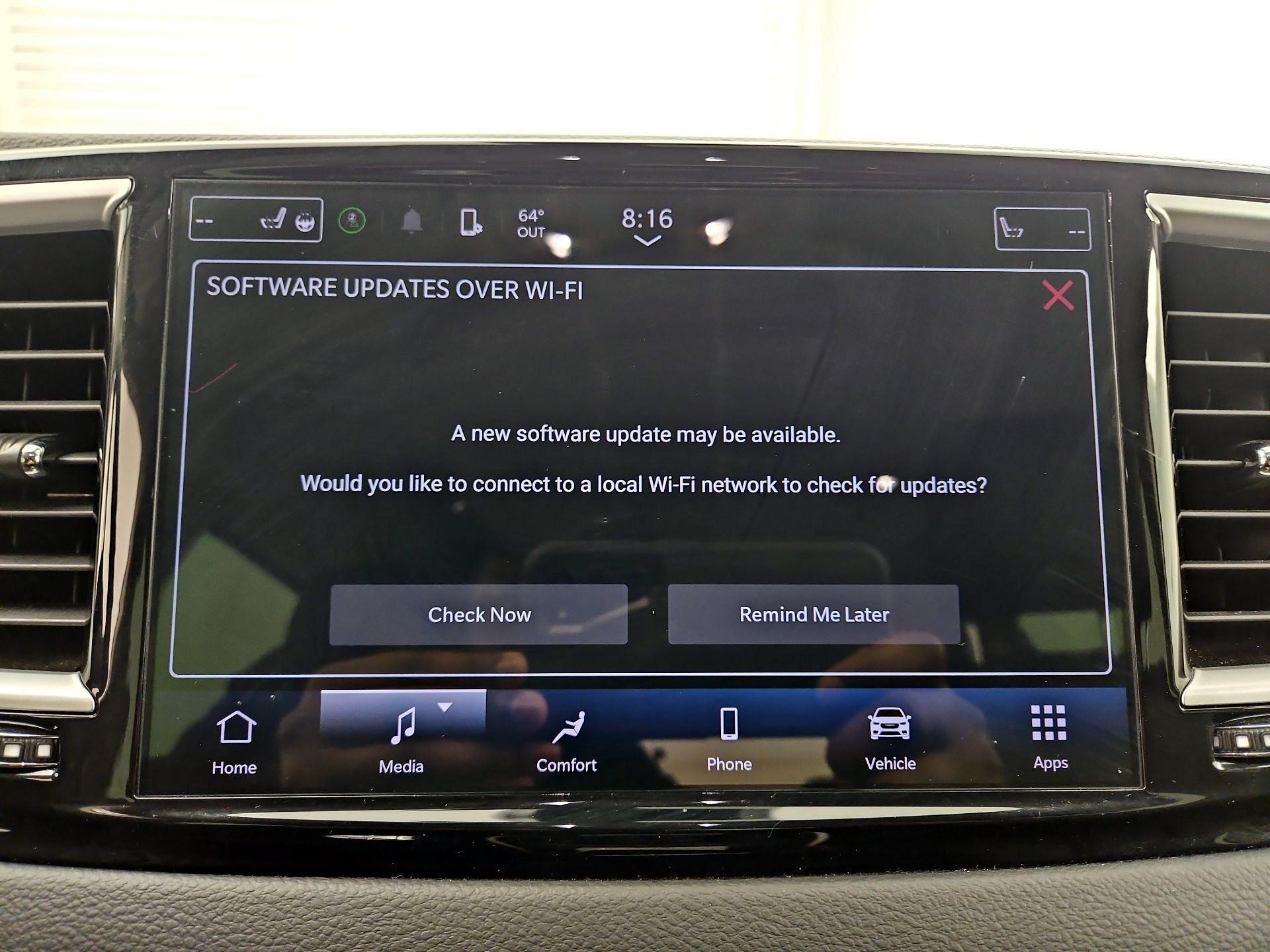 Thumbnail: 2024 Chrysler Pacifica - 15