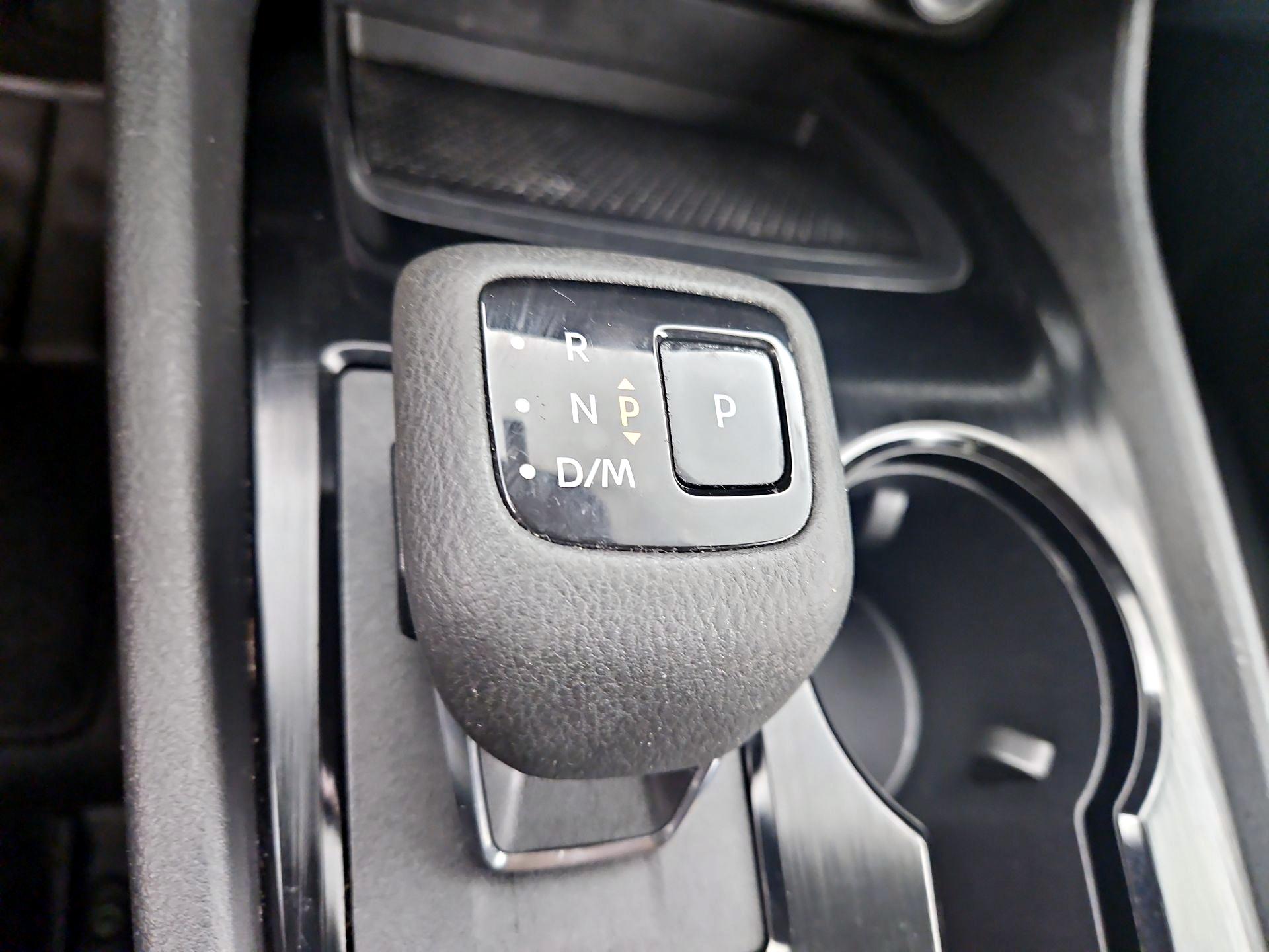 Thumbnail: 2022 Nissan Rogue - 17