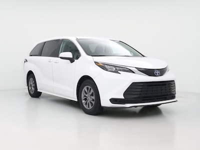 2024 Toyota Sienna Hybrid LE
