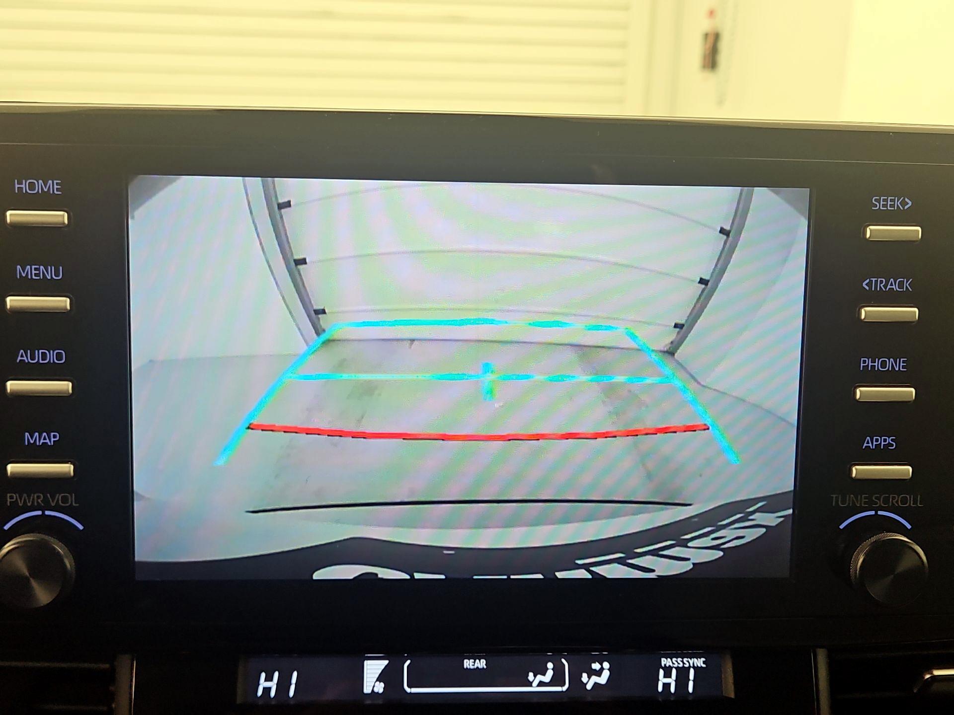 Thumbnail: 2024 Toyota Sienna - 15