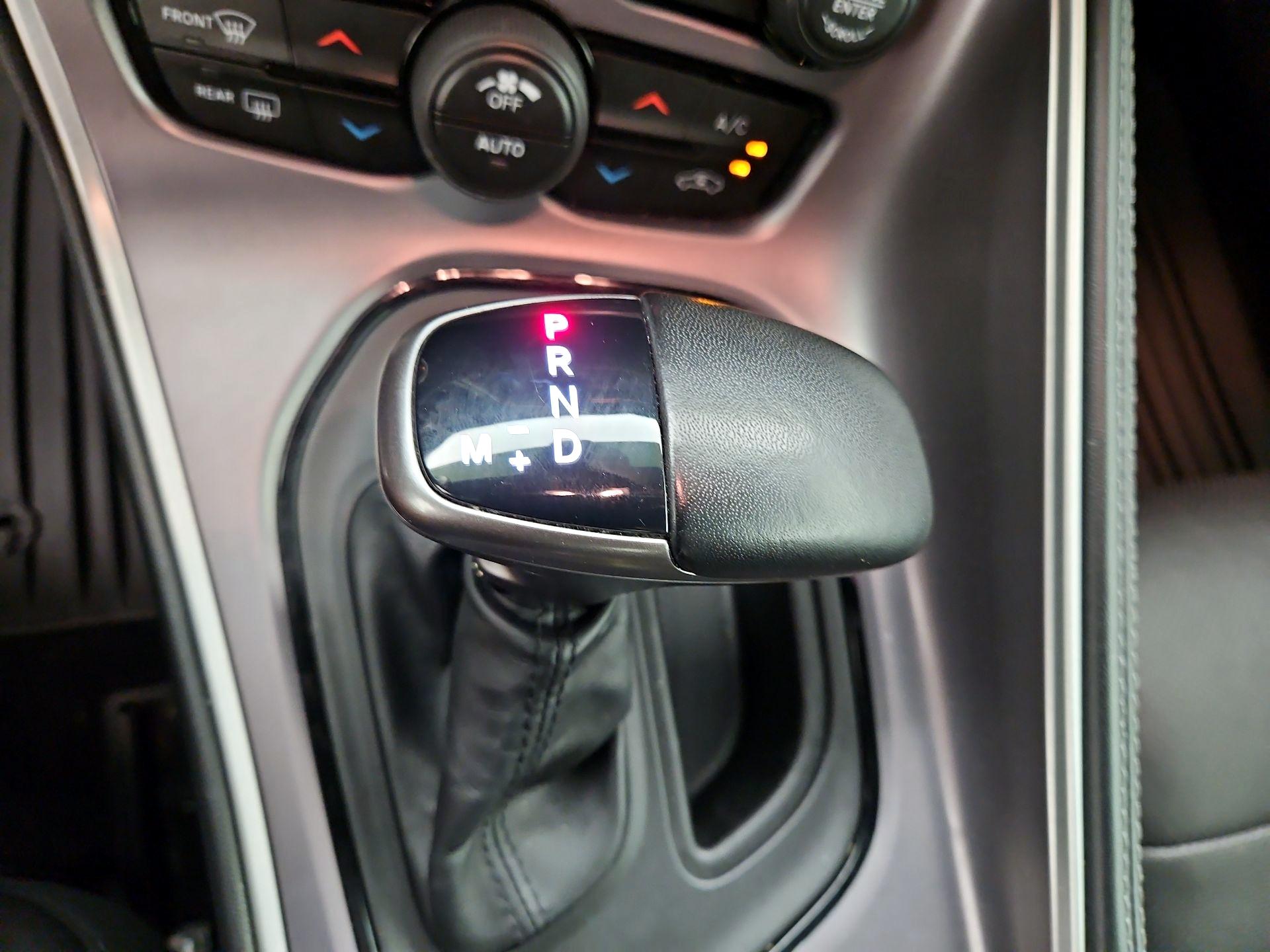 Thumbnail: 2021 Dodge Challenger - 17