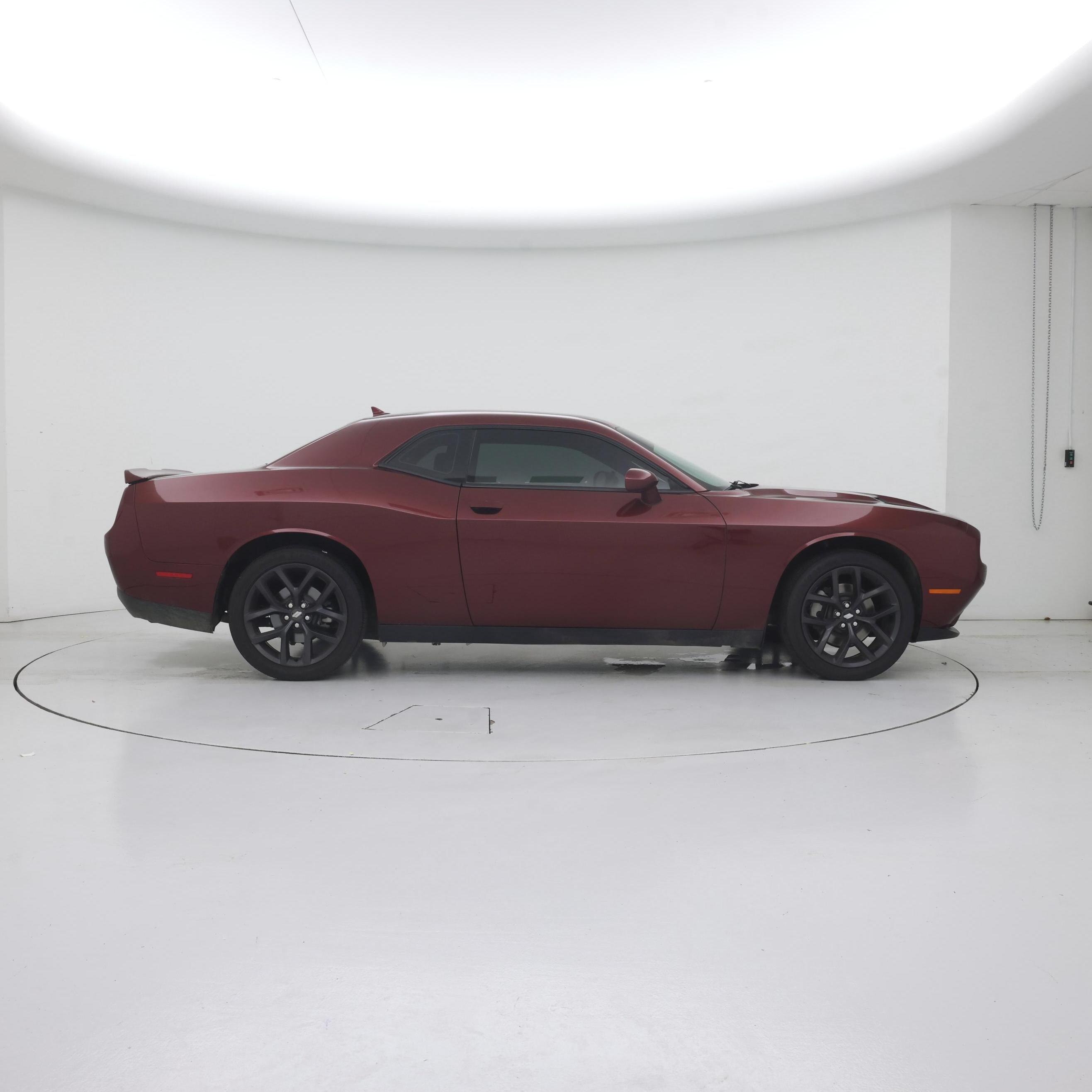 Thumbnail: 2021 Dodge Challenger - 7
