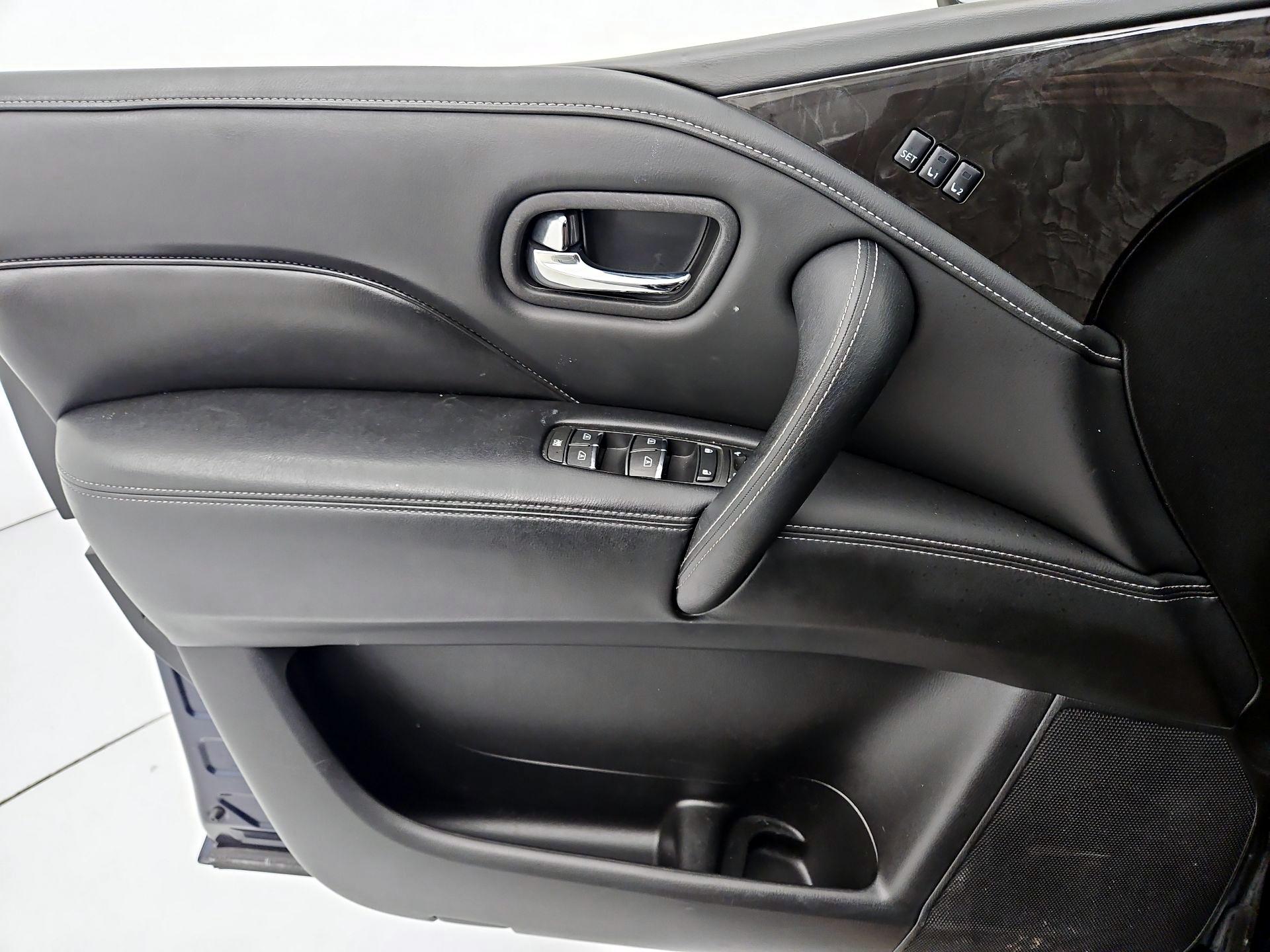 Thumbnail: 2024 INFINITI QX80 - 12