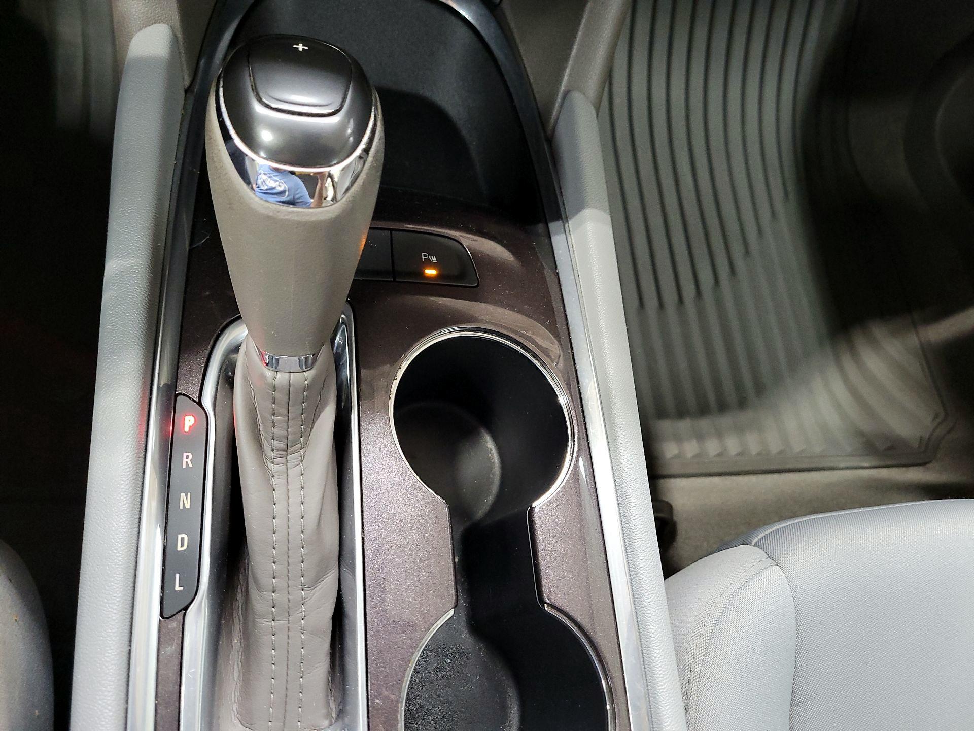 Thumbnail: 2020 Chevrolet Malibu - 15