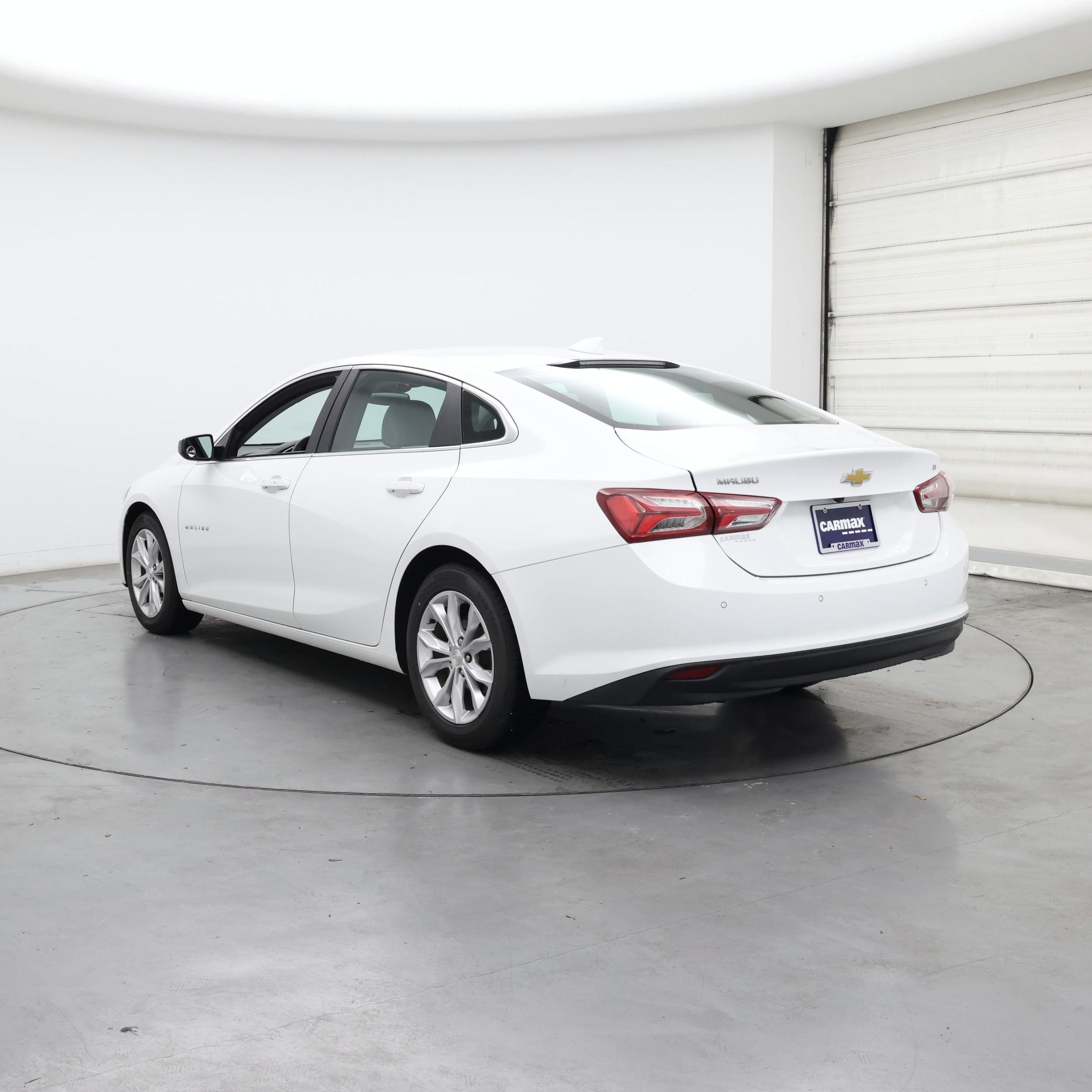 Thumbnail: 2020 Chevrolet Malibu - 2