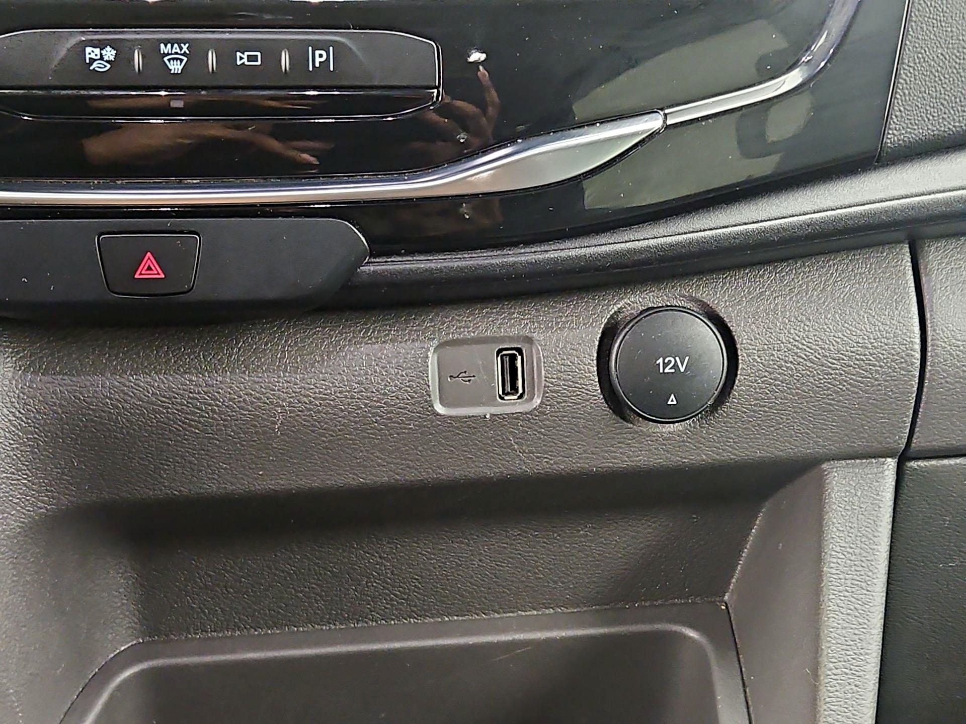 Thumbnail: 2023 Ford Transit Series - 19