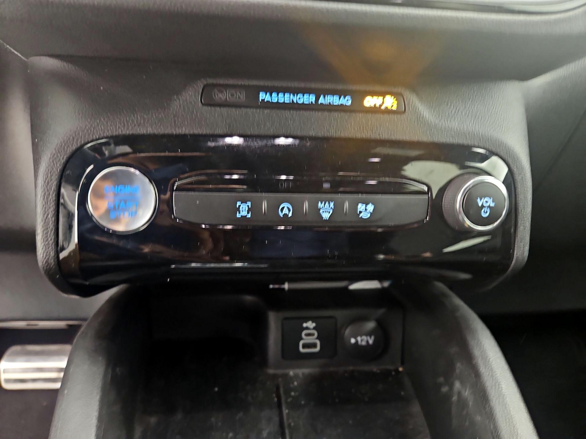 Thumbnail: 2024 Ford Escape - 17