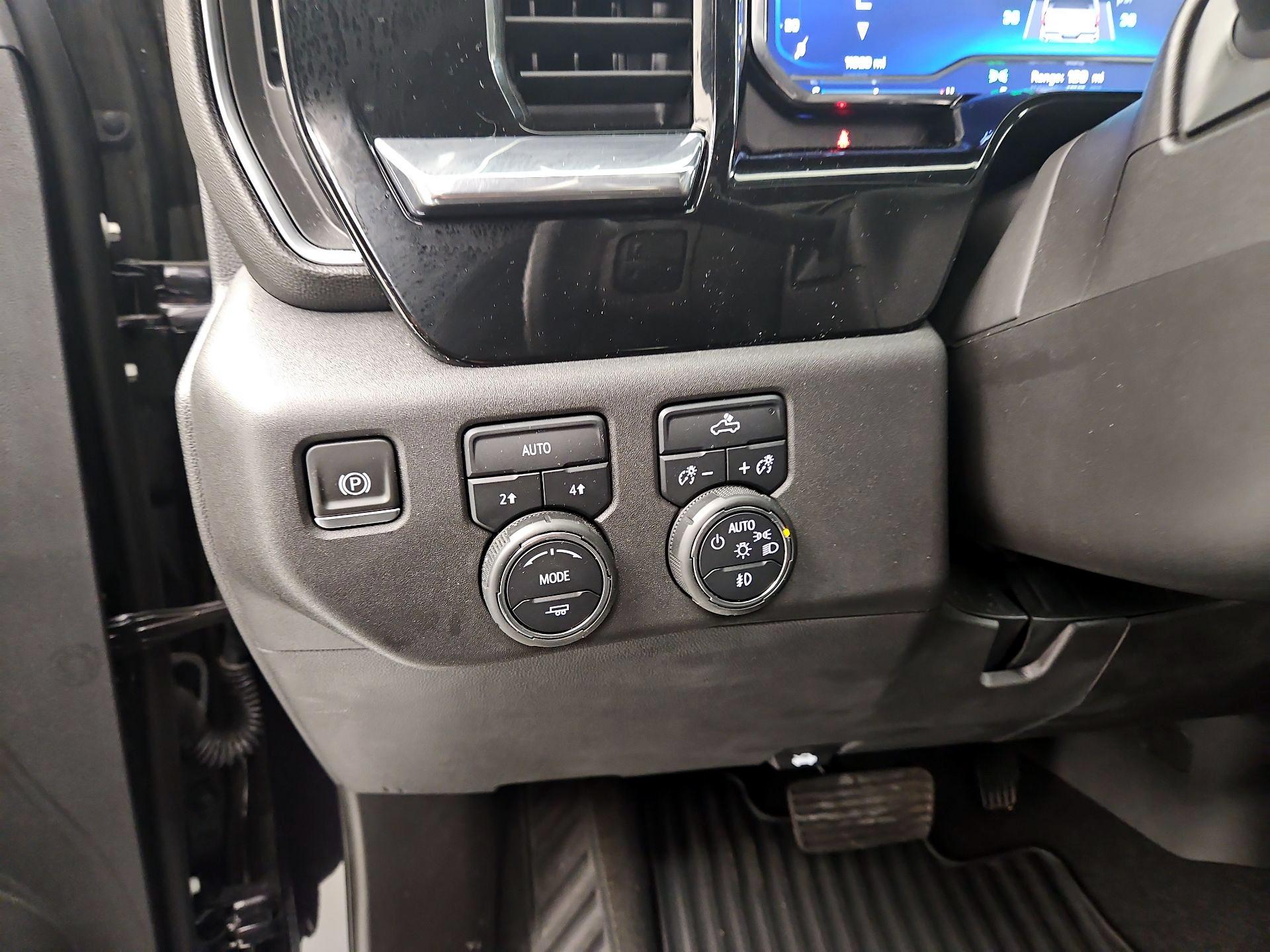 Thumbnail: 2024 Chevrolet Silverado 1500 - 13