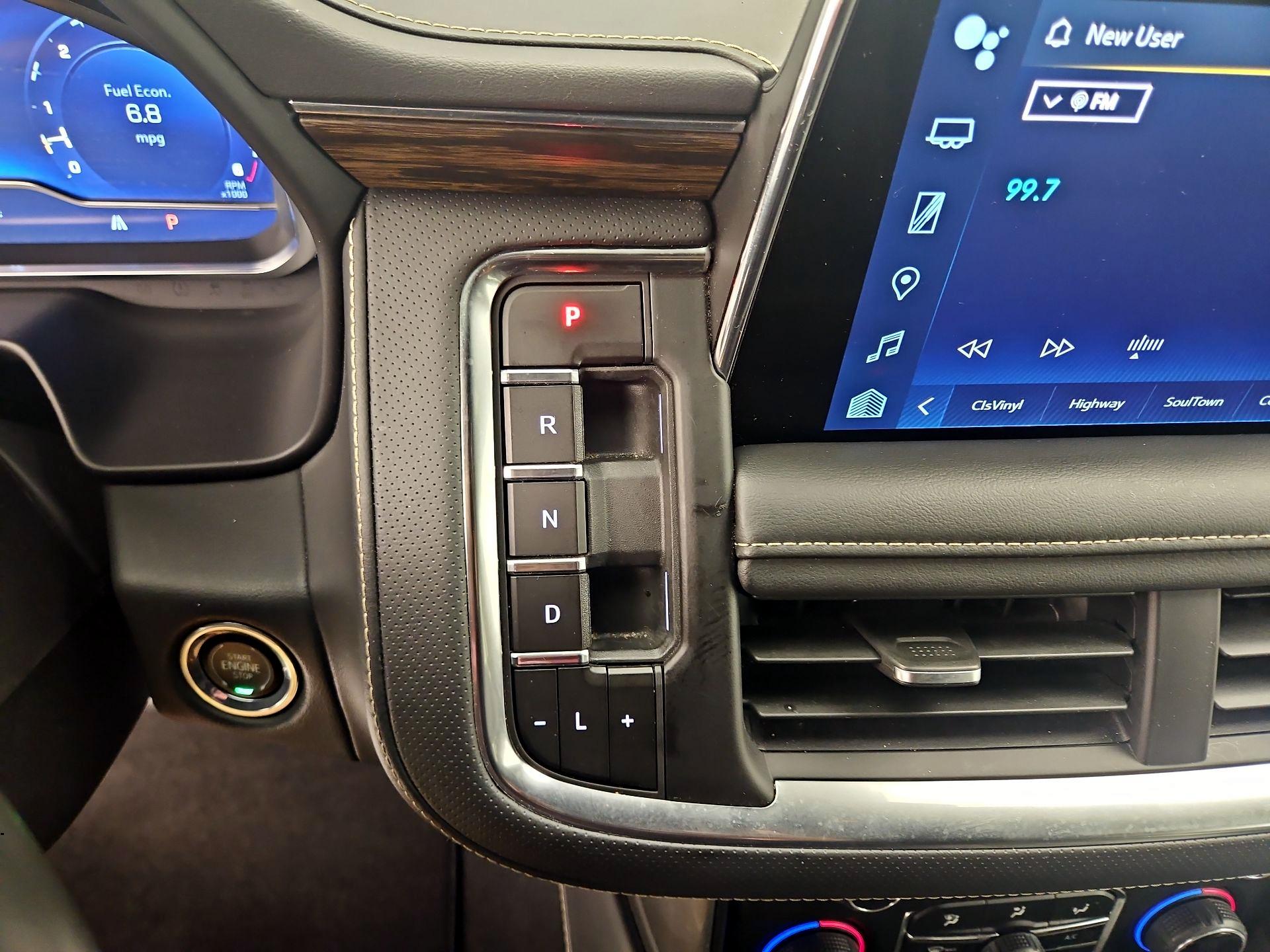 Thumbnail: 2023 Chevrolet Suburban - 18